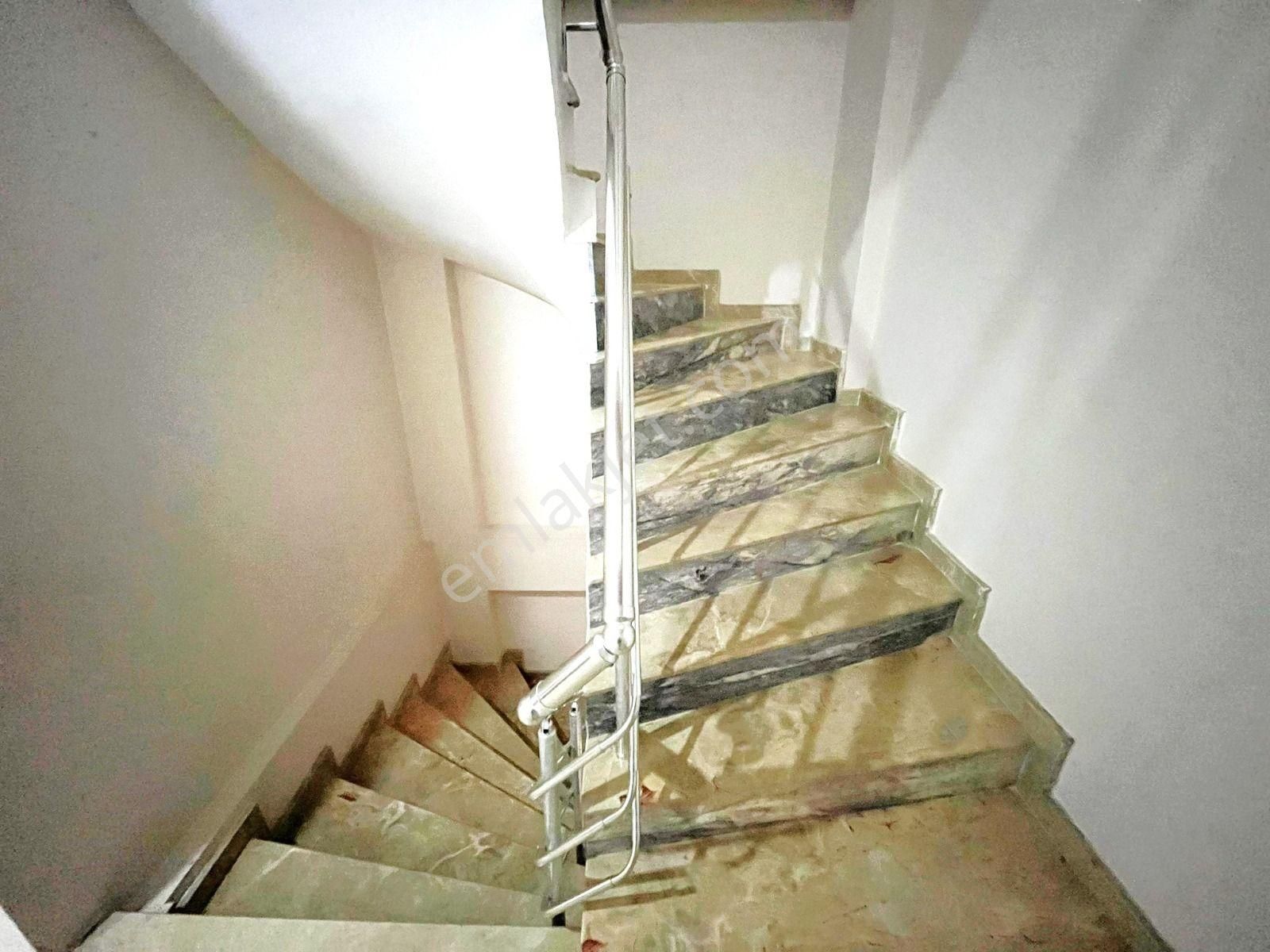 🌀gültaş Emlaktan Akçay’da Kaz Dağları Manzaralı, Doğa İle İç İçe Satılık 4+1 Villa - Görsel 16