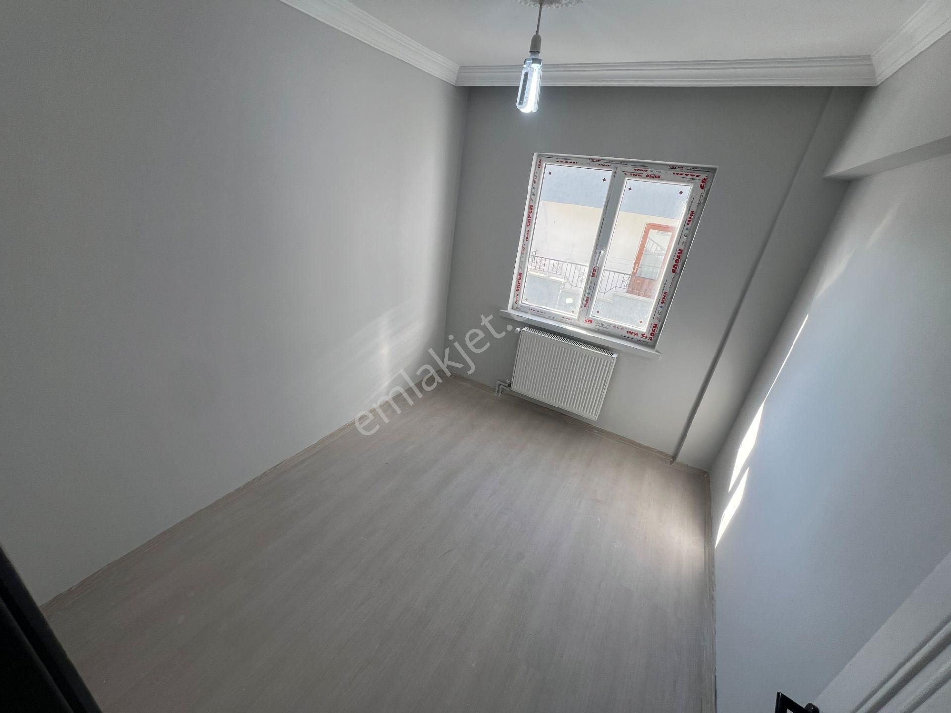 Sincan Pınarbaşı Mah Ön Cephe Salon Bagımsız 3.arakat 3+1 Daire - Görsel 15