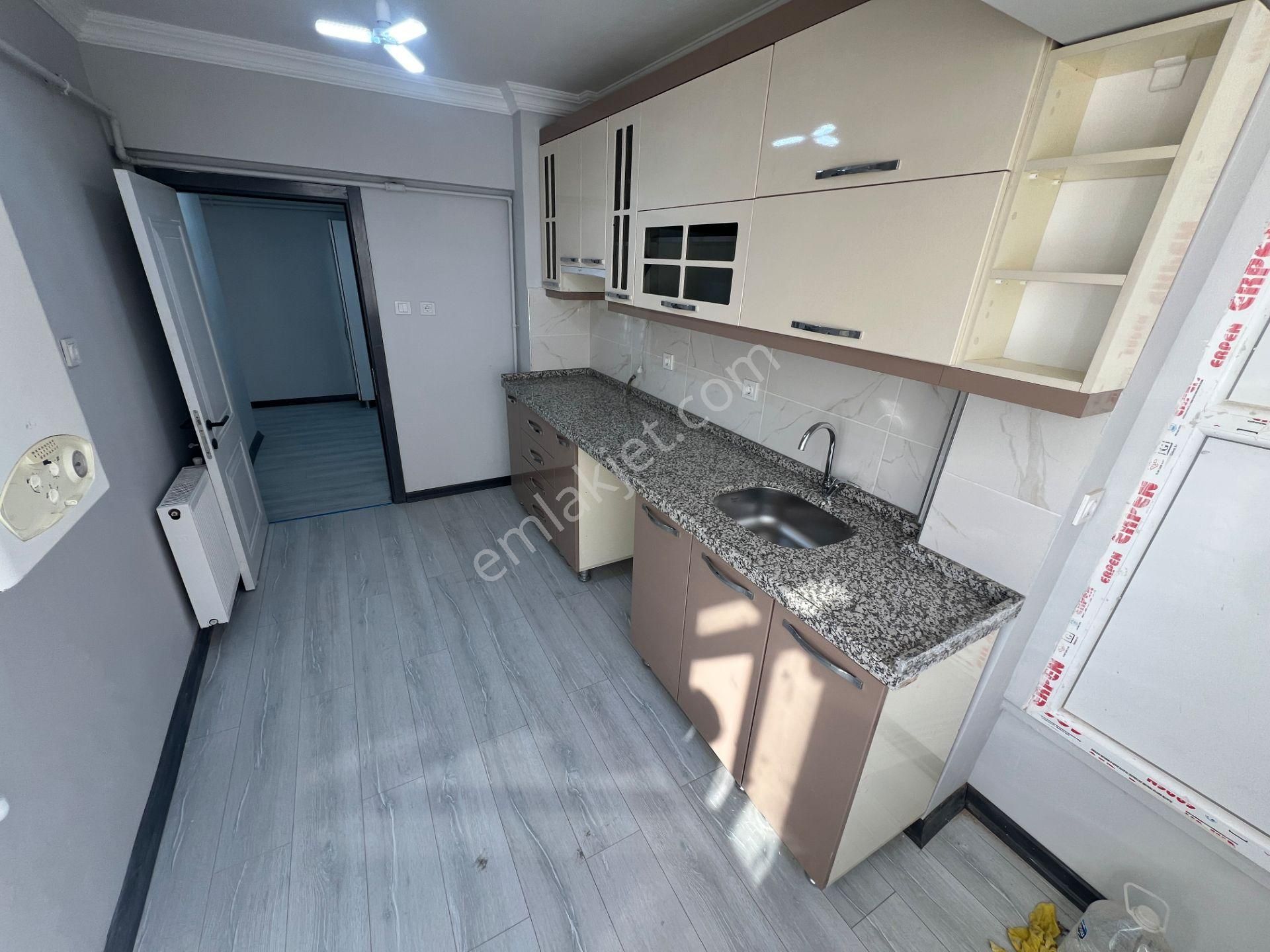 Sincan Pınarbaşı Mah Ön Cephe Salon Bagımsız 3.arakat 3+1 Daire - Görsel 5