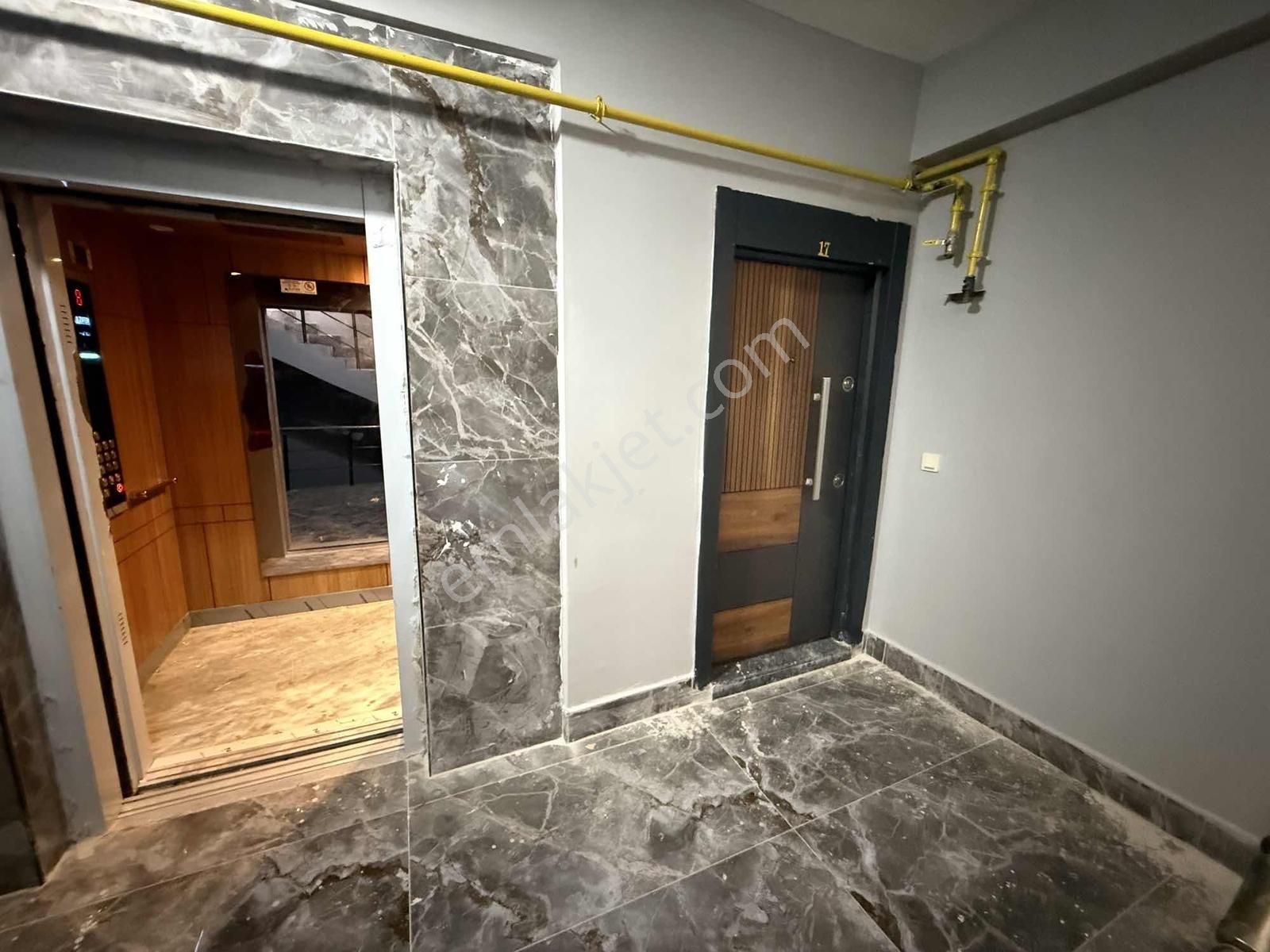 Fuar Arkası Cadde Üstü Kiralık Sıfır 2+1 - Görsel 20