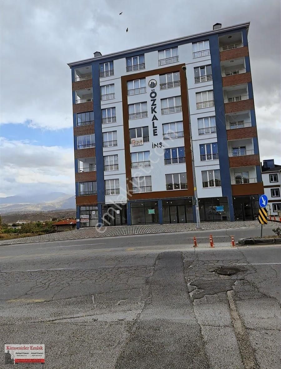 İncesu Gönenkent Mahallesinde Cadde Üstü Satılık 3+1 Daire