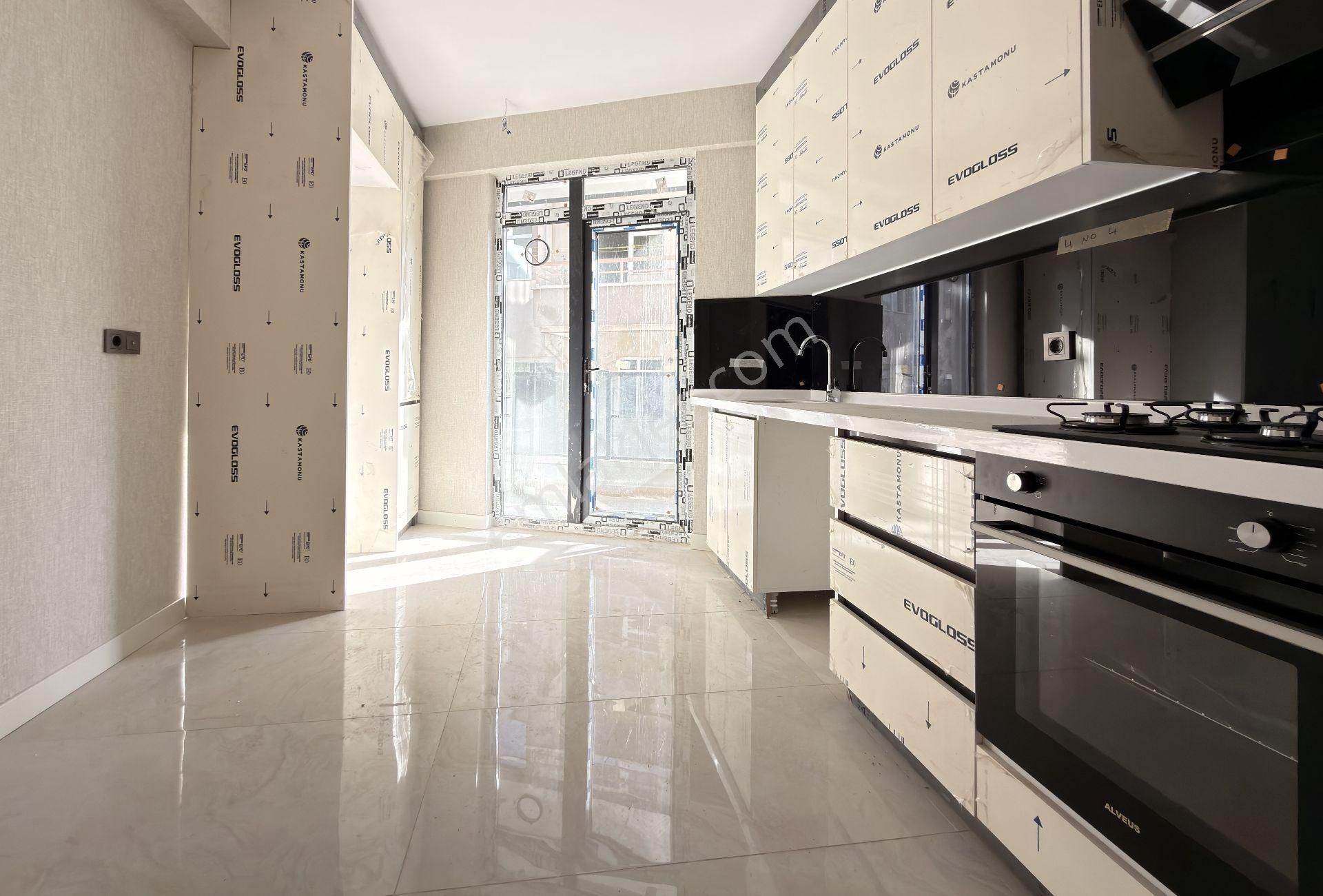 Nam-ak Emlak'tan Hicret Camii Yakını Sıfır Asansörlü 2+1 Daire - Görsel 3