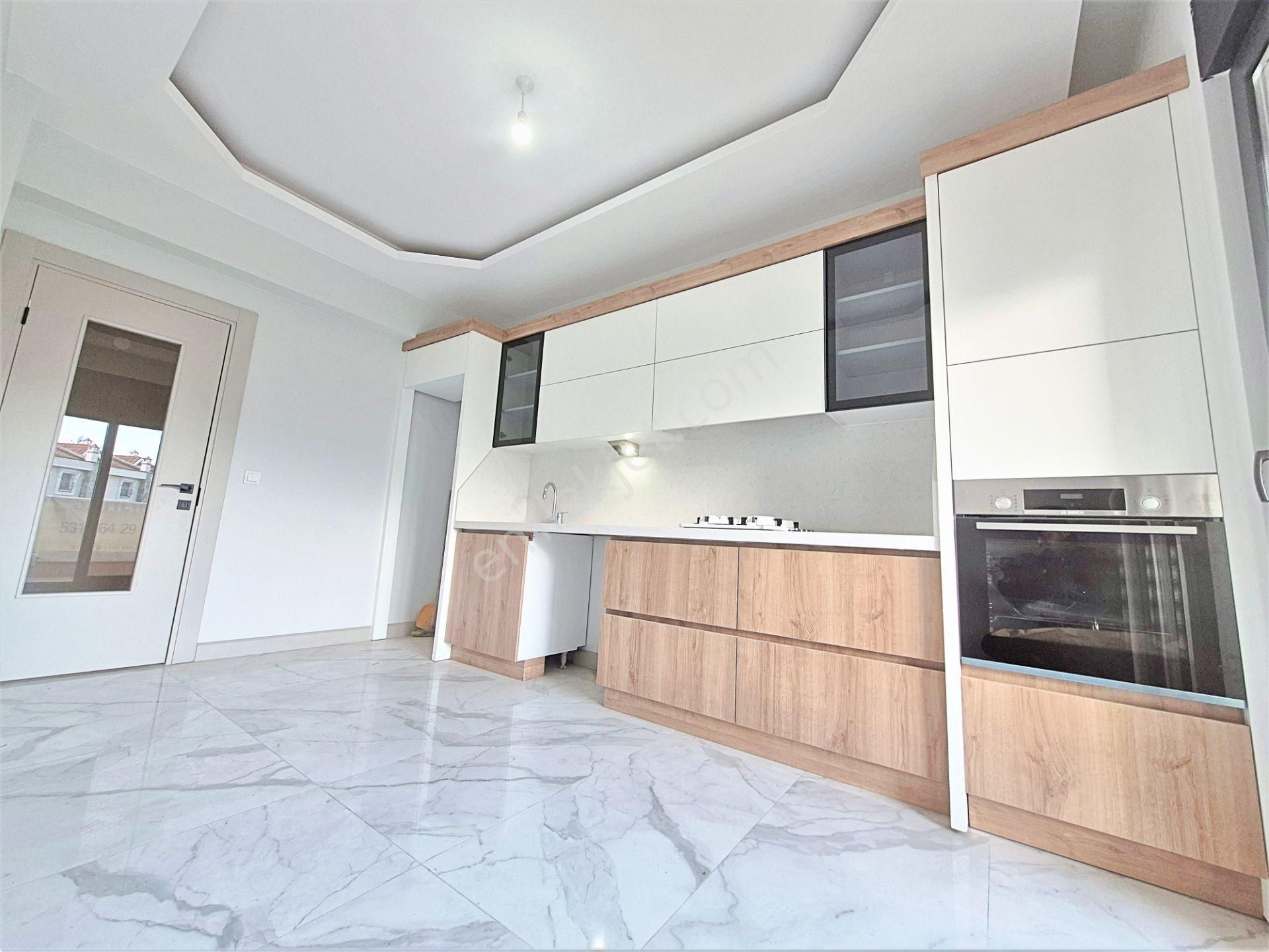 🌀gültaş Emlaktan Edremit Merkezde Satılık Yerden Isıtmalı Teraslı 4+1 Dubleks - Görsel 2