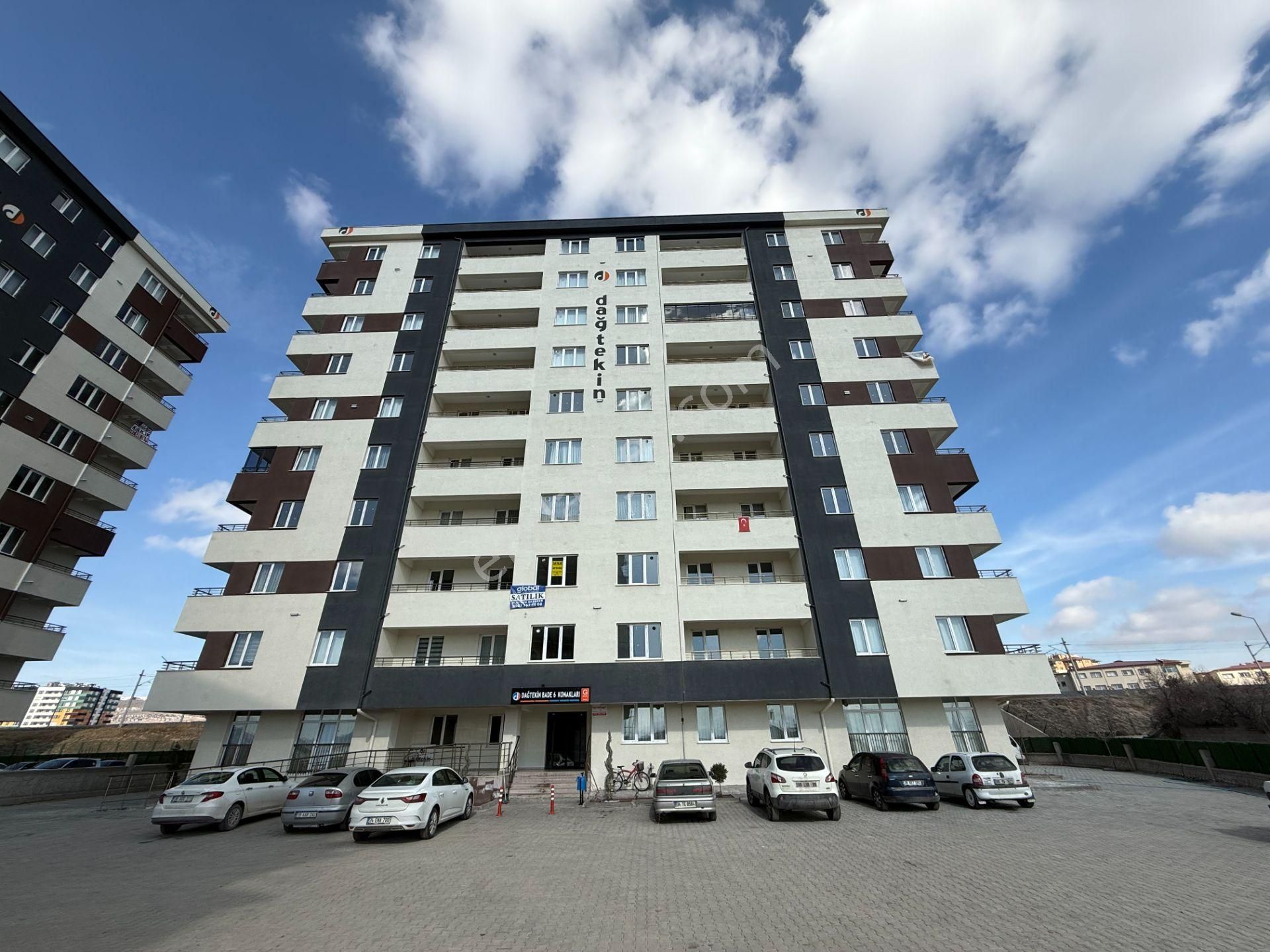 Global Emlak Bade 6 Projesinde Acil Satılık 2+1 Güney Cephe