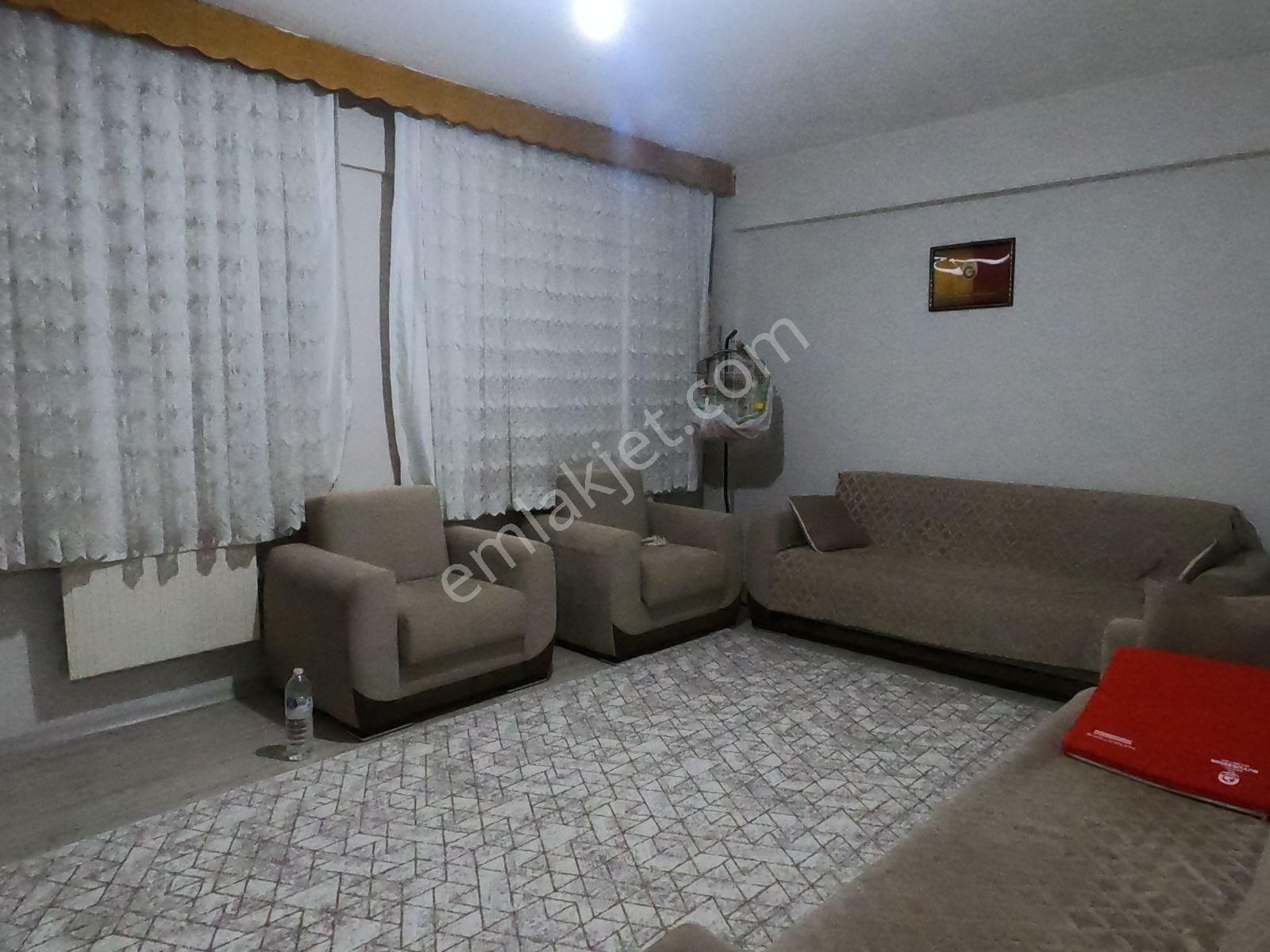 Satılık Daire Karaman Pazaryeri Karşısı Arakat Asansörsüz 2+1 - Görsel 2