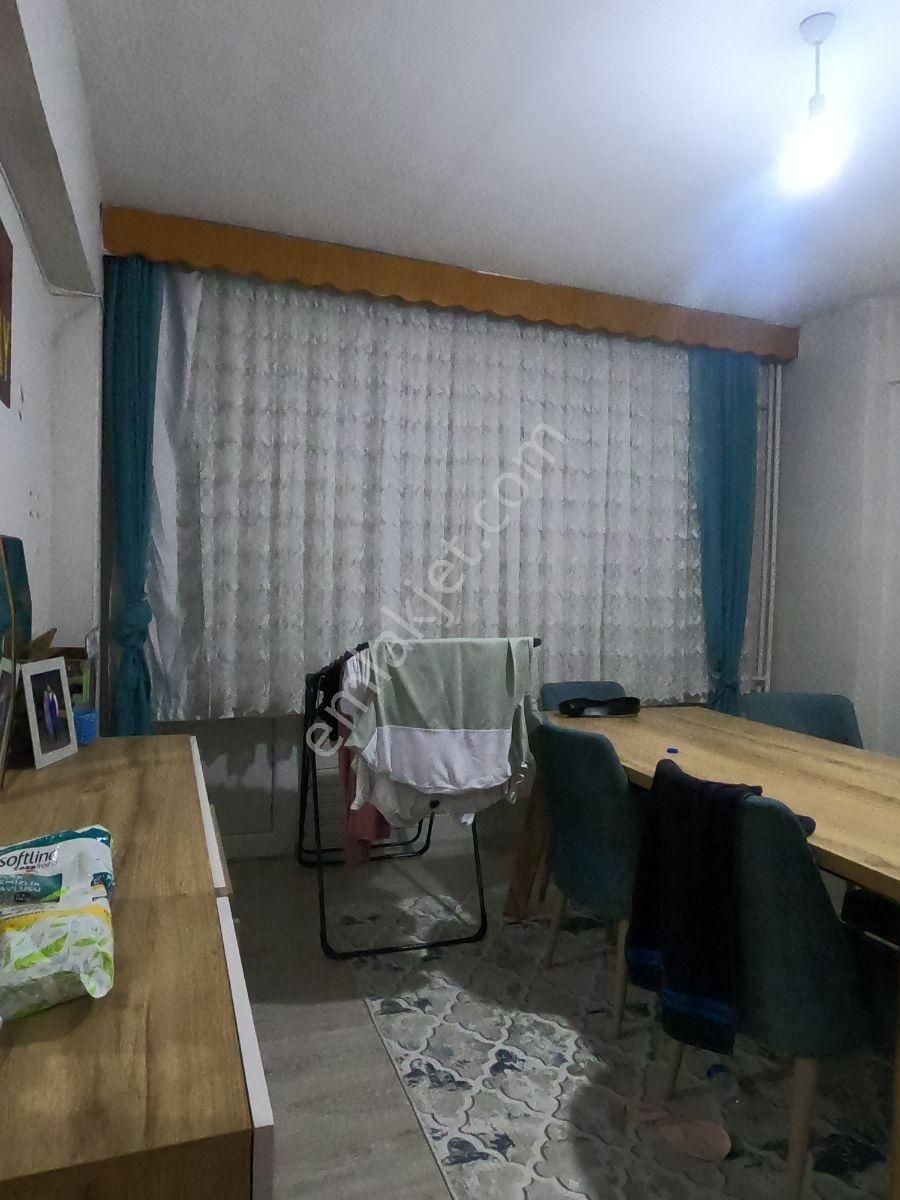 Satılık Daire Karaman Pazaryeri Karşısı Arakat Asansörsüz 2+1 - Görsel 4