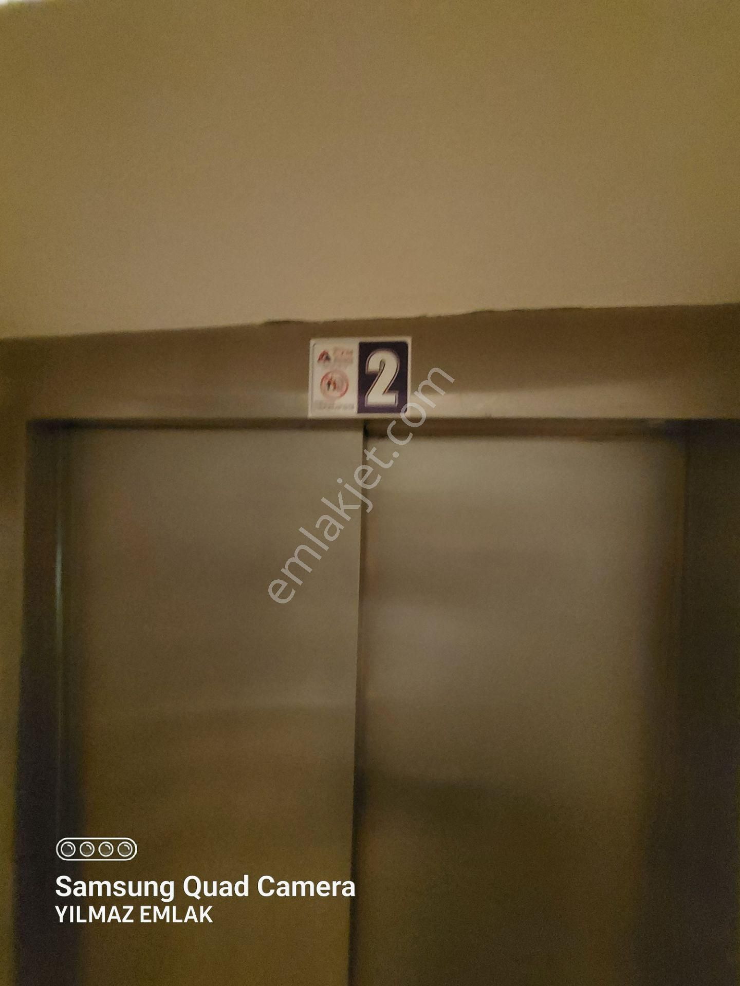 Karaçay Mahallesi Hürriyet Caddesi Üzerinde Arka Cephe Satılık 2+1 Daire - Görsel 27