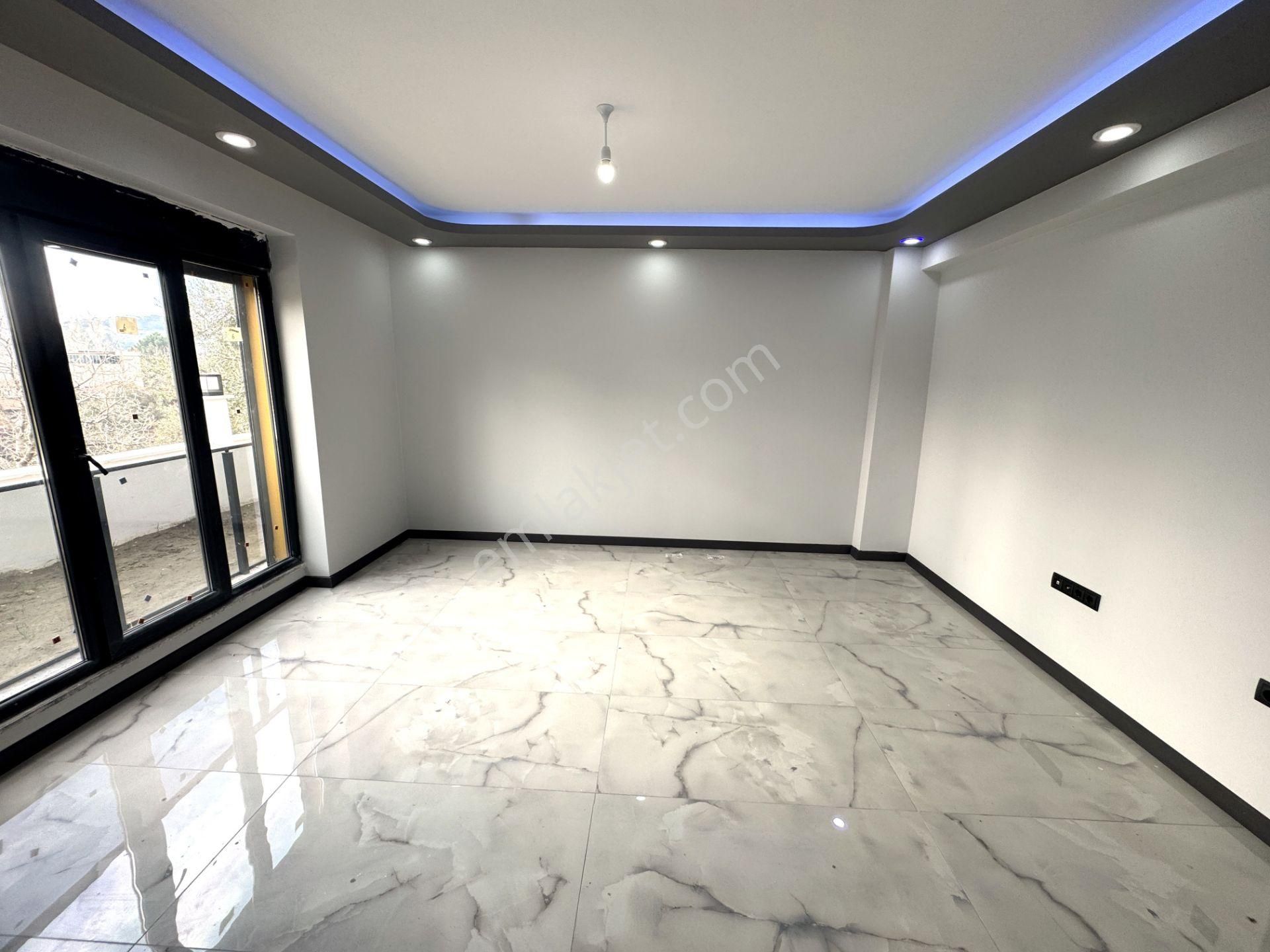 🌀gültaş Emlaktan Avcılarda Satılık 4+1 Yüzme Havuzlu Doğa İçerisinde Körfez Manzaralı Şahane Villa - Görsel 24