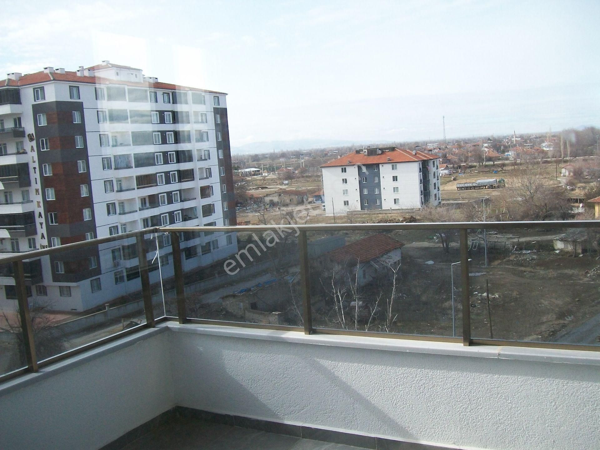 Şinasi Mahallesi 3+1 Sıfır Daire - Görsel 4