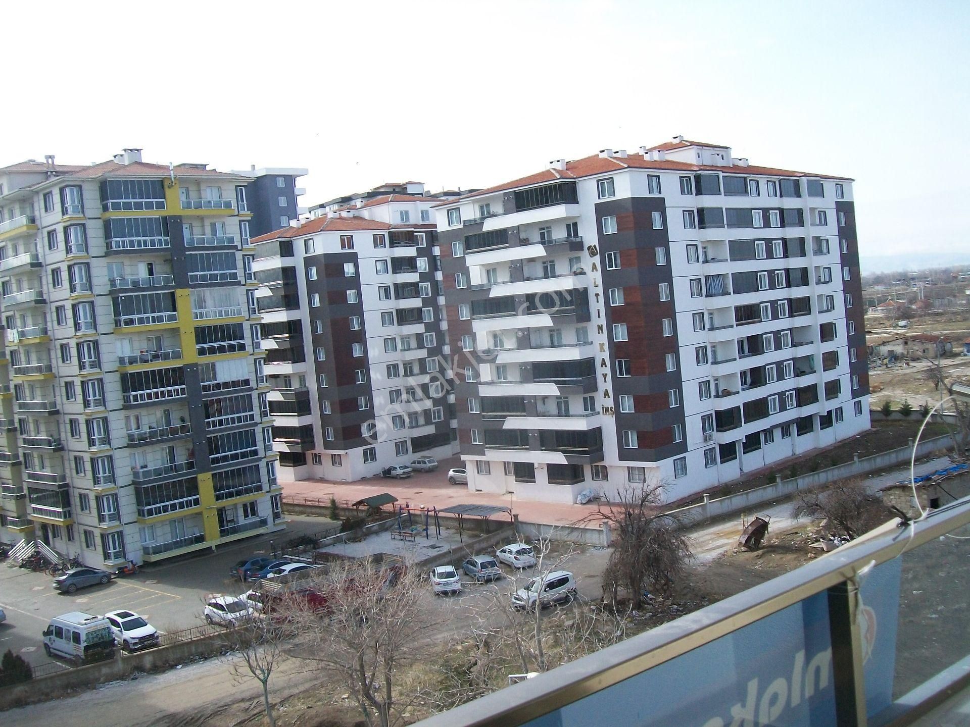 Şinasi Mahallesi 3+1 Sıfır Daire - Görsel 6