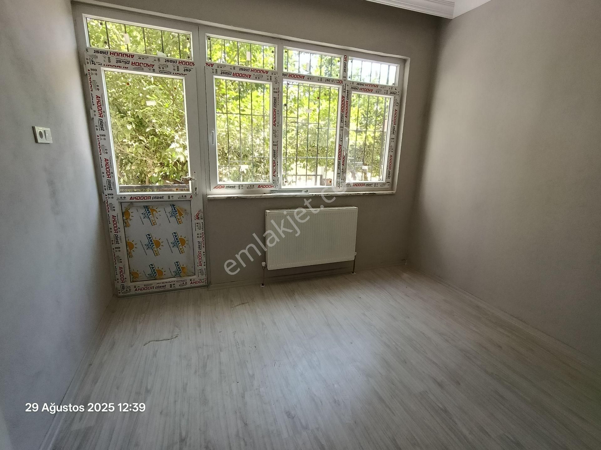 103 Şirinevler Mahallesinde Kiralık 2 Adet Doğalgazlı 3+1 Daireler - Görsel 18