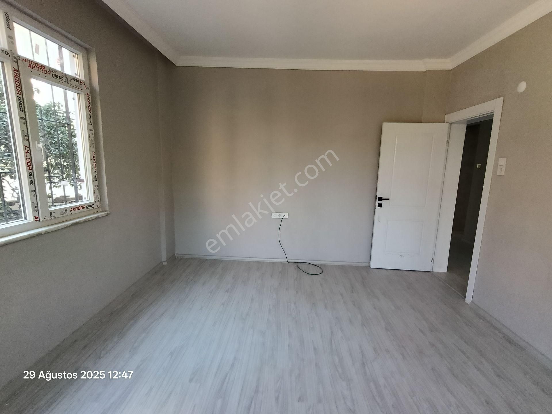 103 Şirinevler Mahallesinde Kiralık 2 Adet Doğalgazlı 3+1 Daireler - Görsel 8