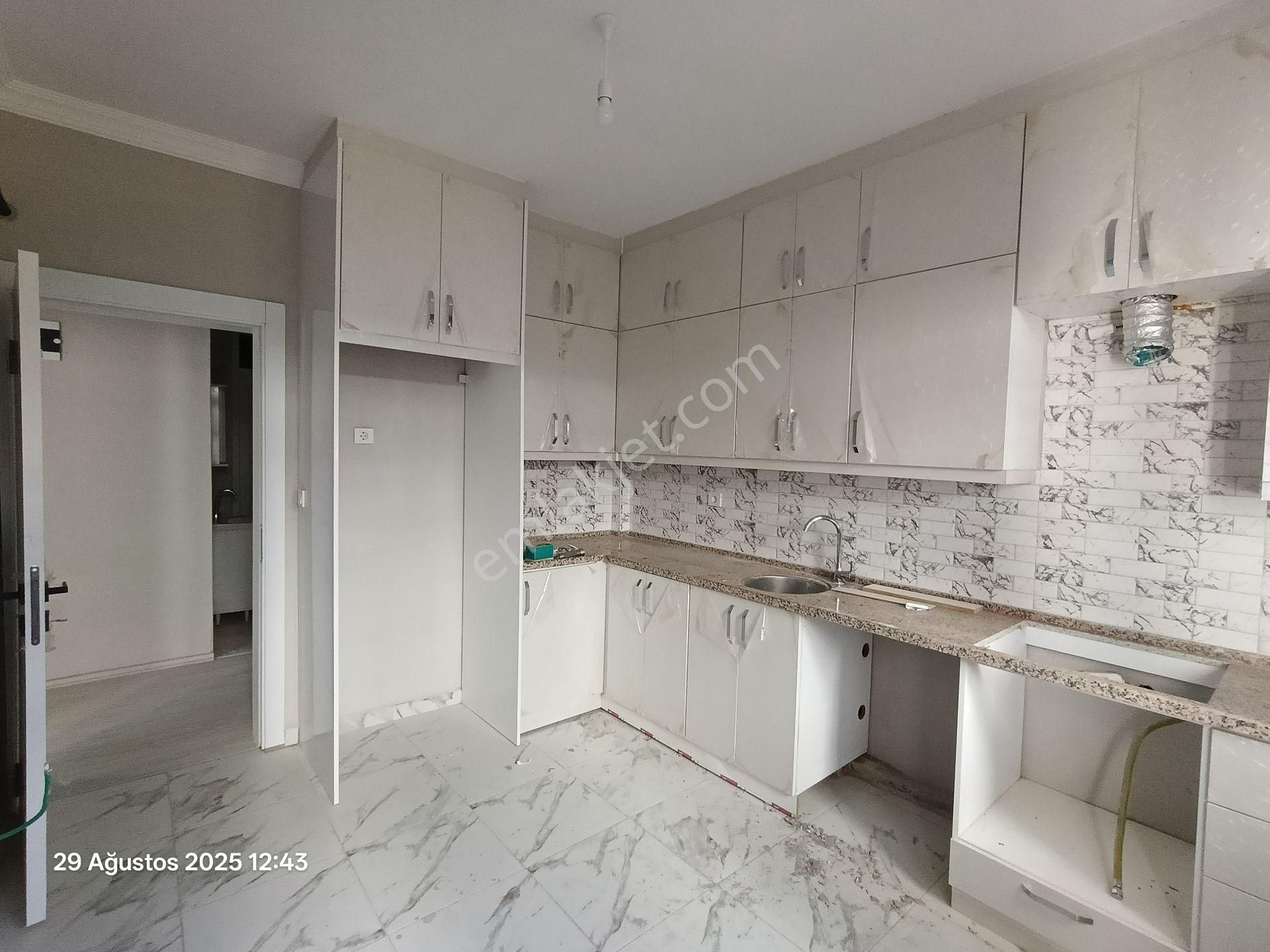 103 Şirinevler Mahallesinde Kiralık 2 Adet Doğalgazlı 3+1 Daireler