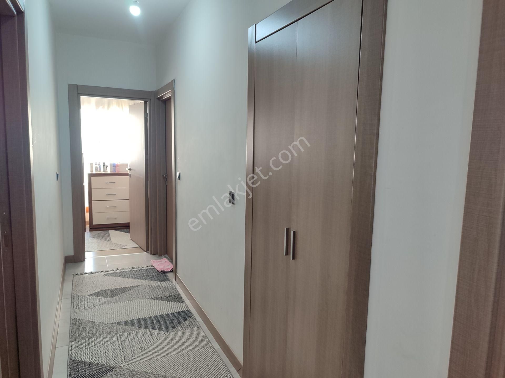 Yemişlik 12.etap Tokide Tapusu Hazır Çift Balkon Satlık 3+1 Ara Kat Daire - Görsel 8