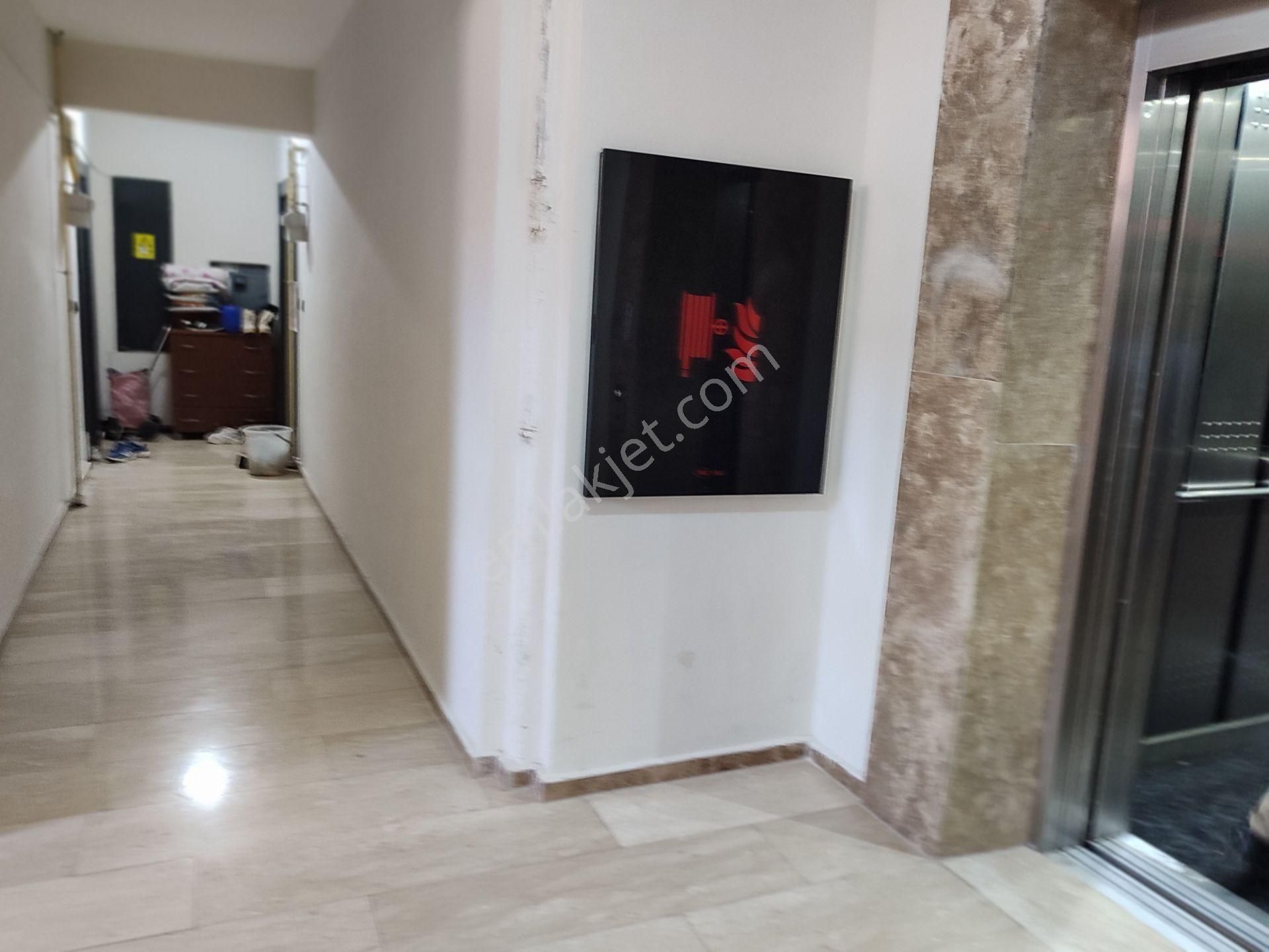 Yemişlik 12.etap Tokide Tapusu Hazır Çift Balkon Satlık 3+1 Ara Kat Daire - Görsel 5