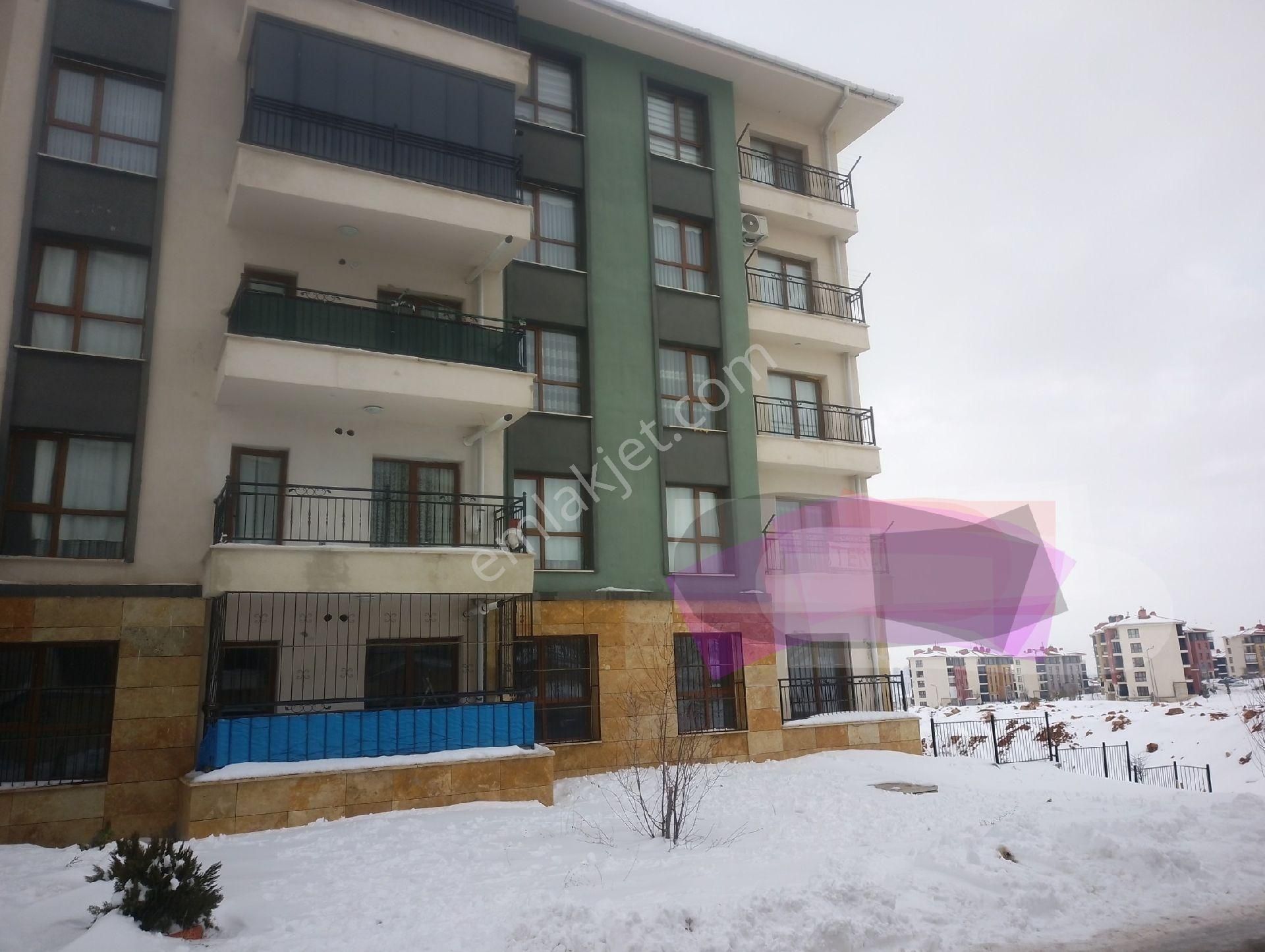 Yemişlik 12.etap Tokide Tapusu Hazır Çift Balkon Satlık 3+1 Ara Kat Daire - Görsel 12
