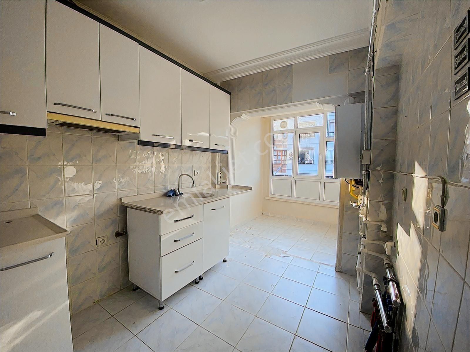 Vadi Manzaralı 1. Orta Kat Caddeye 2 Bina Mesafe Bağımsız 115m2 - Görsel 19