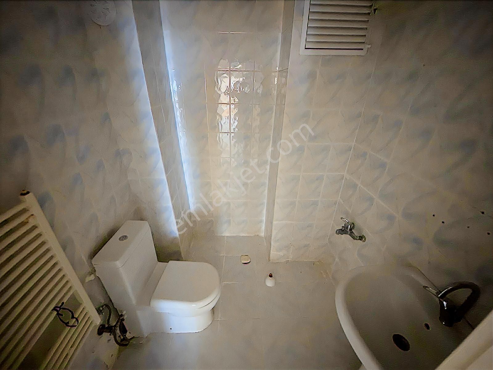 Vadi Manzaralı 1. Orta Kat Caddeye 2 Bina Mesafe Bağımsız 115m2 - Görsel 13