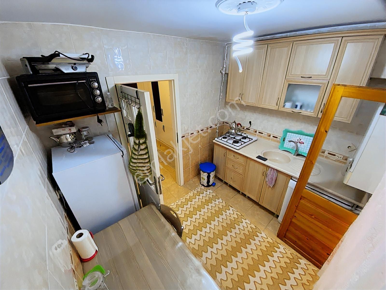 Keçiören Bademlikte Satılık 2+1 Full Yapılı Daire - Görsel 13