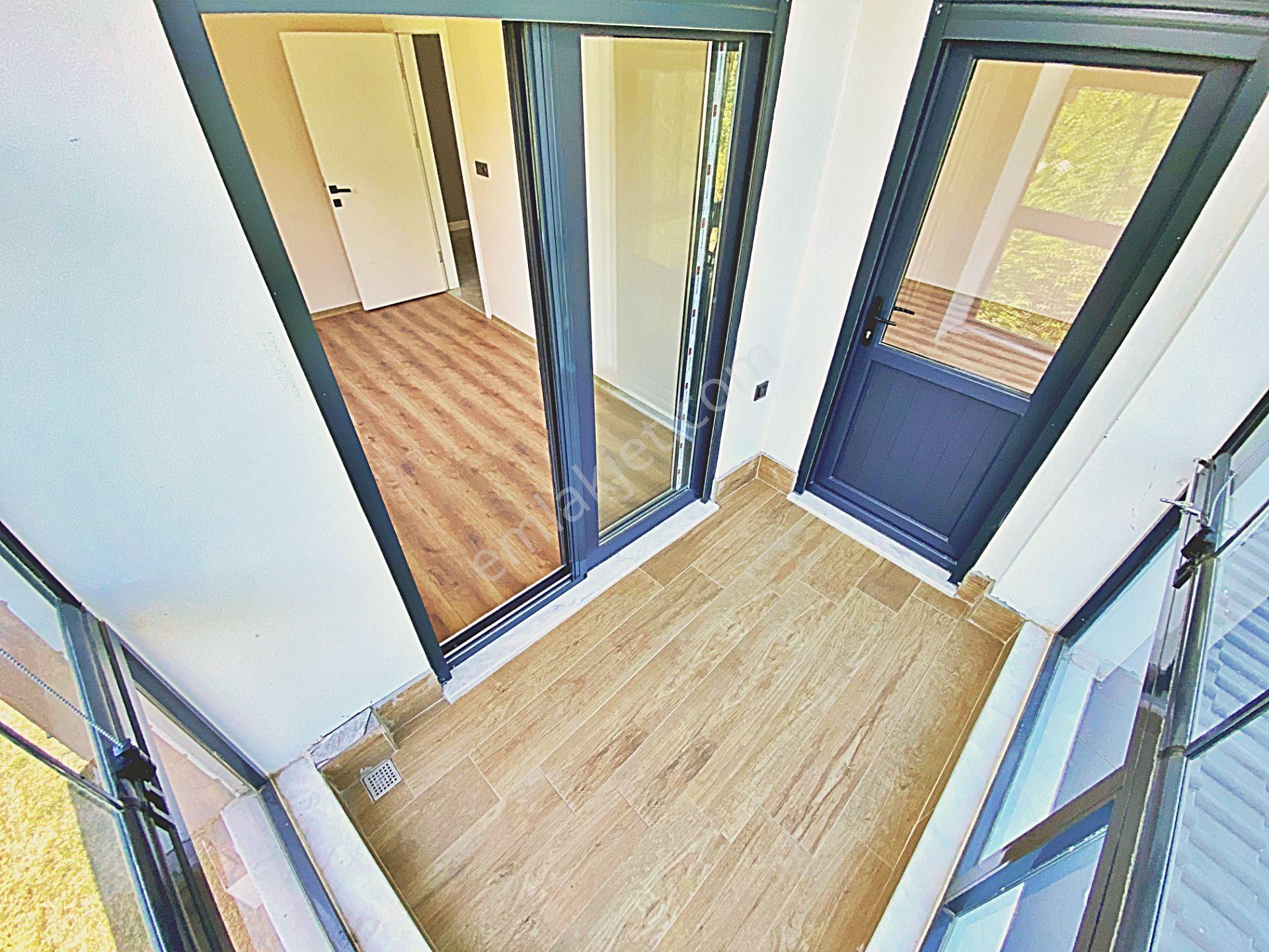 🌀gültaş Emlaktan Akçayda Satılık 4+1 Otoparklı Geniş Bahçeli Verandalı Villa - Görsel 18