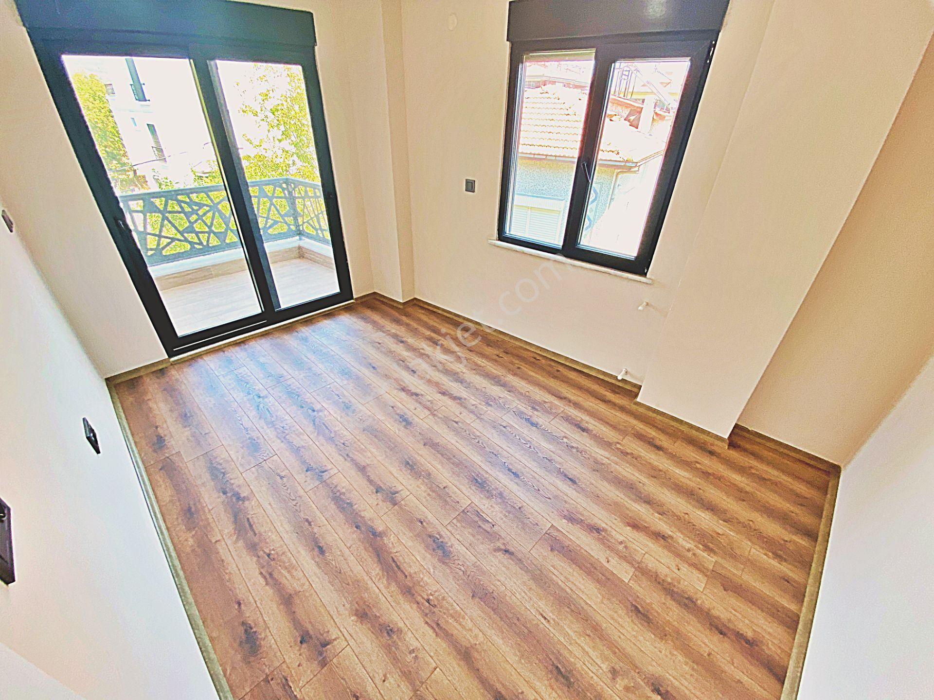 🌀gültaş Emlaktan Akçayda Satılık 4+1 Otoparklı Geniş Bahçeli Verandalı Villa - Görsel 23