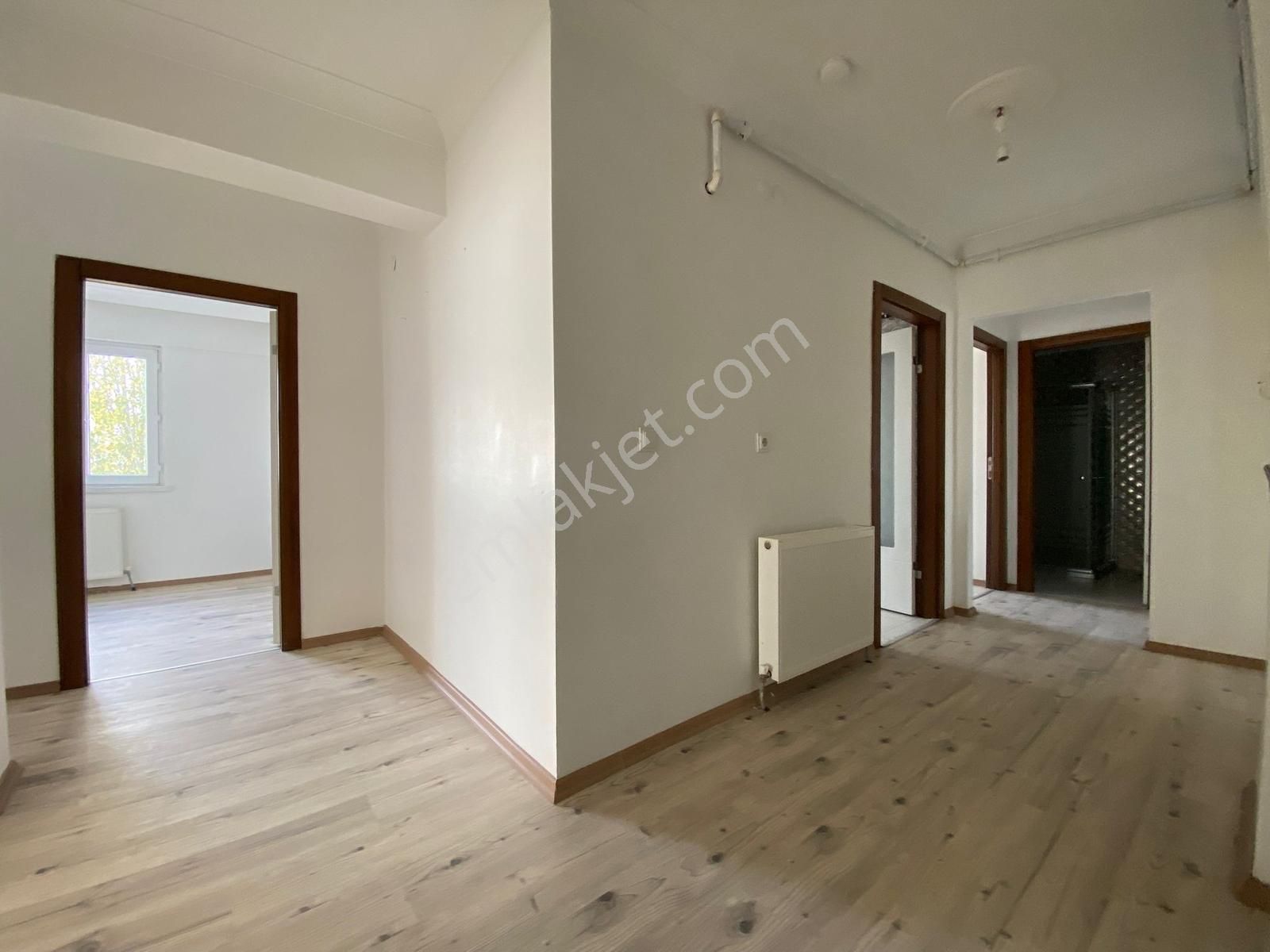 Ekin Mahallesinde Satılık Kat Konumunda Yüksek Giriş 3+1 Daire - Görsel 18