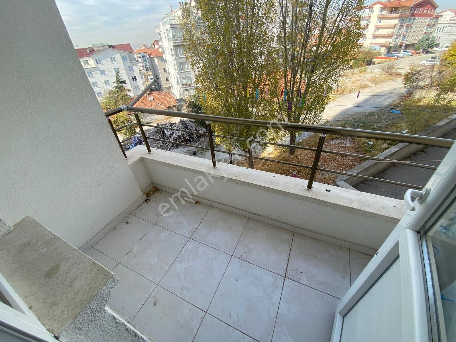 Ekin Mahallesinde Satılık Kat Konumunda Yüksek Giriş 3+1 Daire - Görsel 15