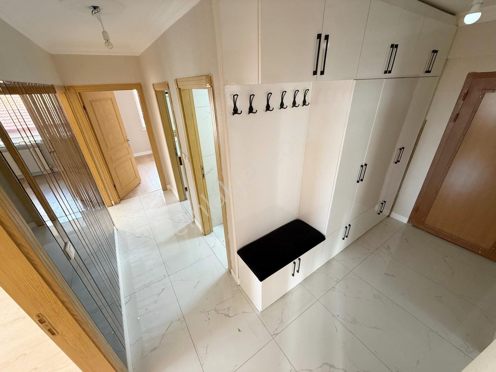 Yayla Mahallesi Esertepe Merkeze Yakın Yapılı Cepheleri Açık 3+1 - Görsel 6