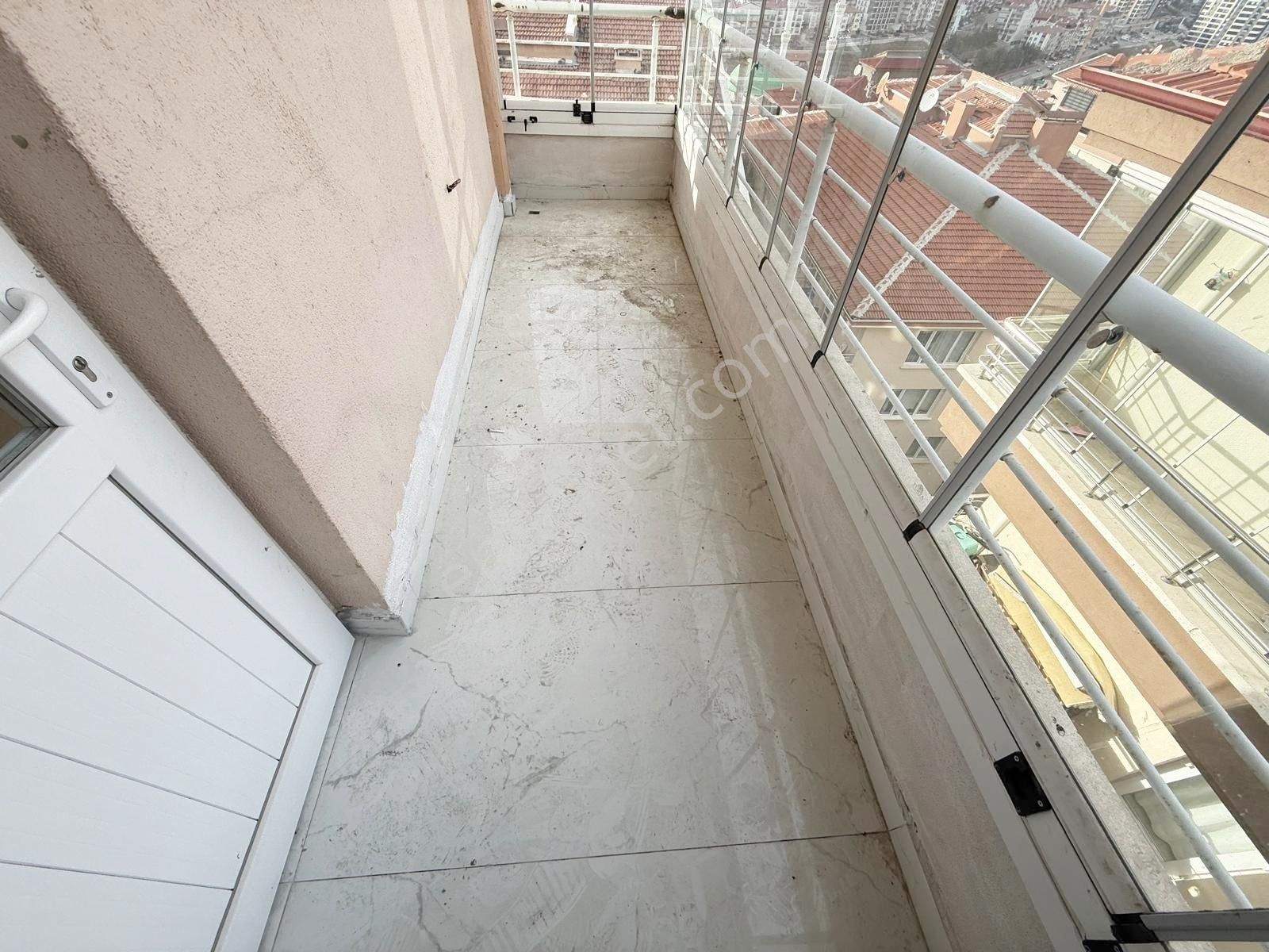 Yayla Mahallesi Esertepe Merkeze Yakın Yapılı Cepheleri Açık 3+1 - Görsel 17