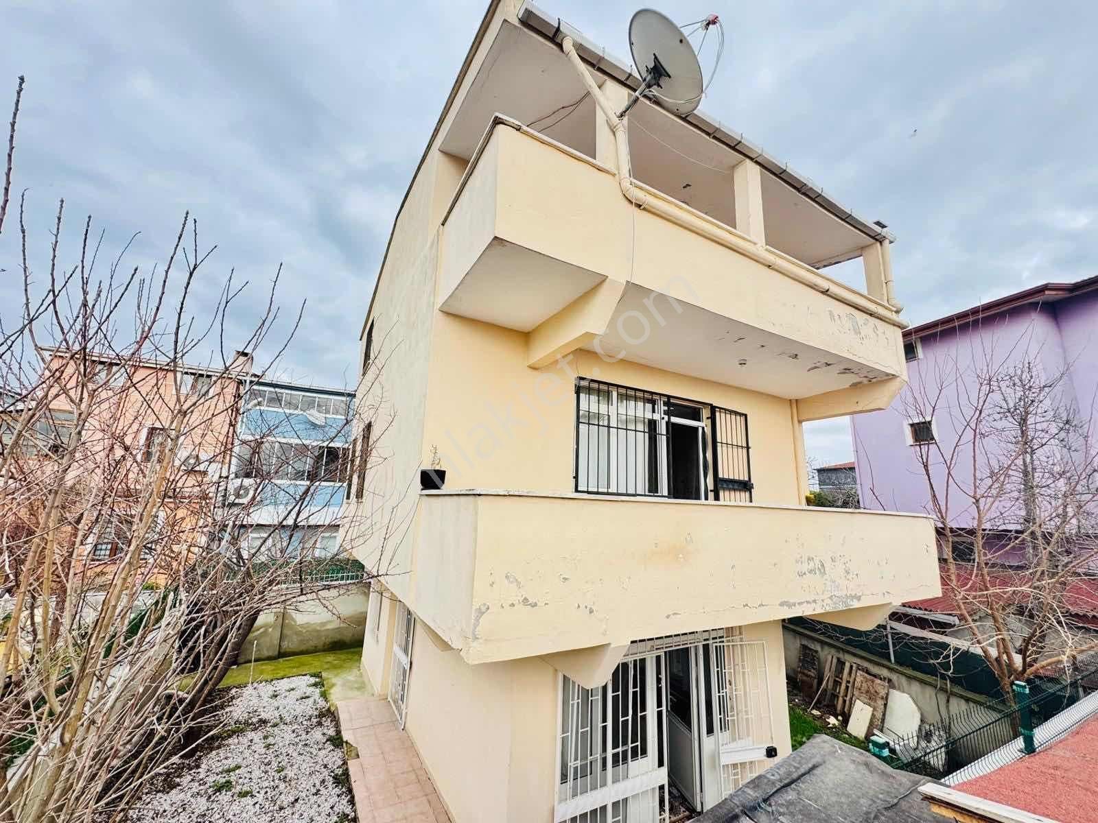 #mega Yapı# 5+1 Mustakıl 200 M2 Arsa Icınde Fırsat Vılla - Görsel 20