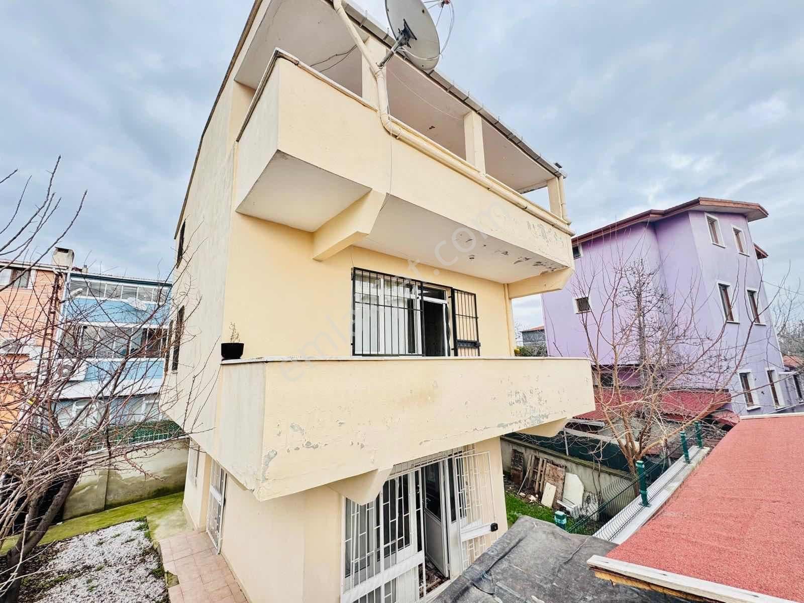 #mega Yapı# 5+1 Mustakıl 200 M2 Arsa Icınde Fırsat Vılla - Görsel 28