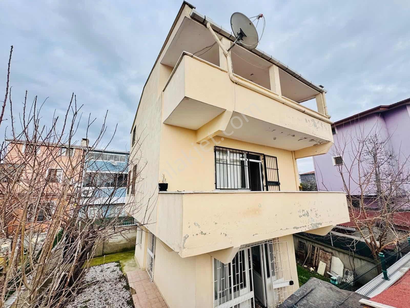 #mega Yapı# 5+1 Mustakıl 200 M2 Arsa Icınde Fırsat Vılla - Görsel 29