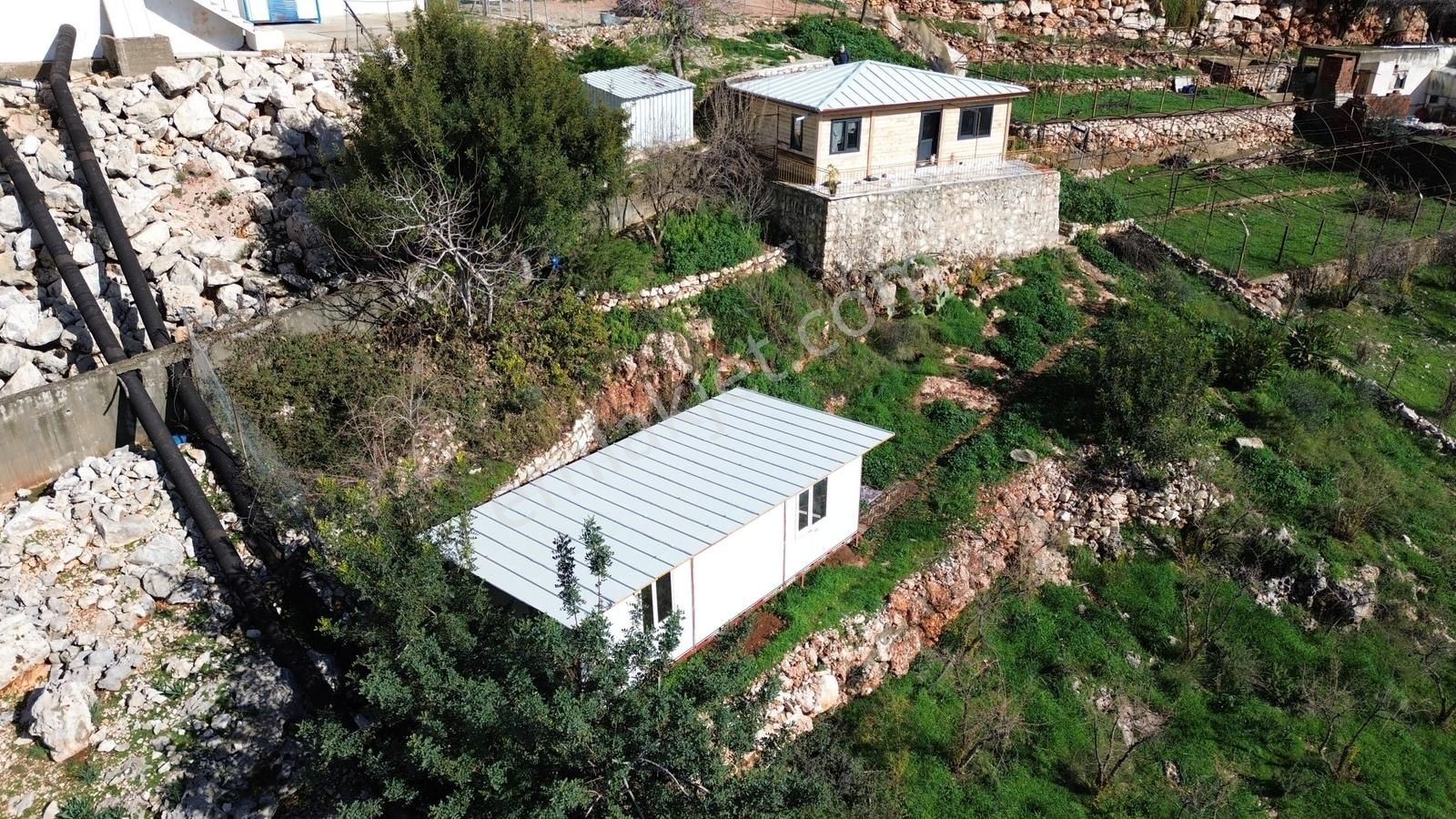 Müstakil 1543m2 Arsa İçerisinde Deniz Manzaralı Ev - Görsel 4