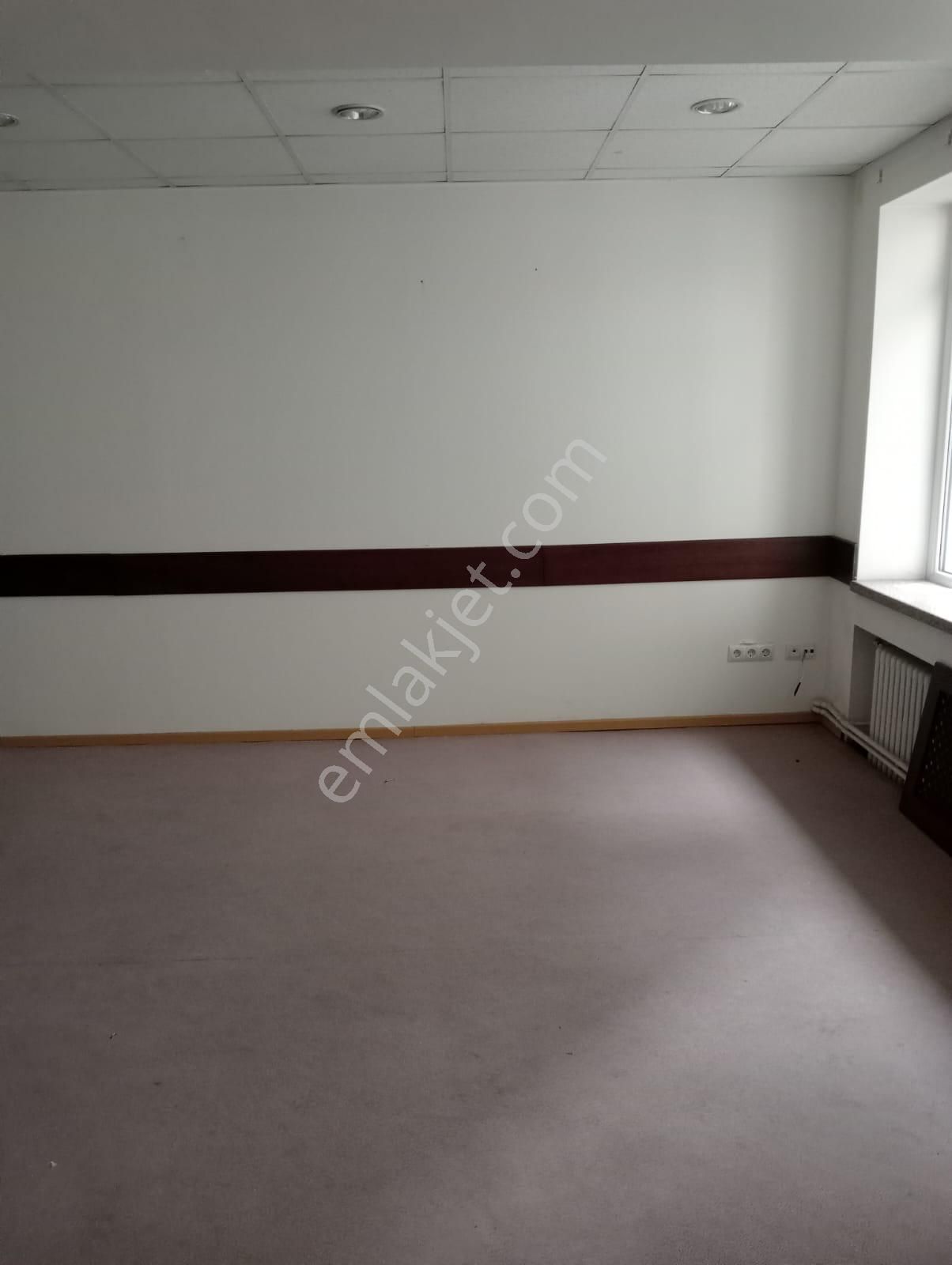 Kızılay Merkezde Atatürk Bulvarı Üzerinde 46 M2 Kiralık Ofis - Görsel 5
