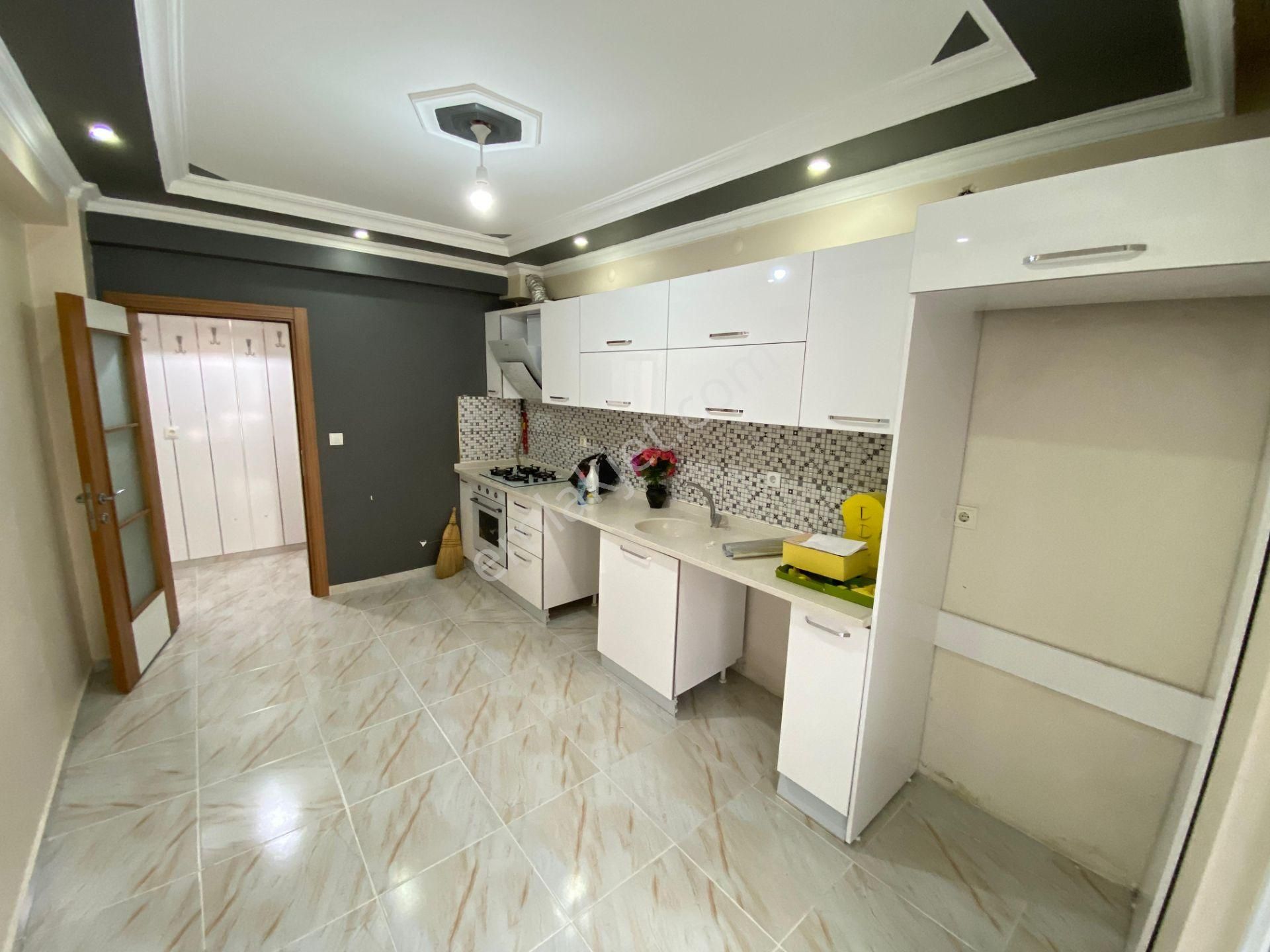 Elmastan Satılık 2+1 71 Evler Mahallesi – Kafkas Caddesi Yakını - Görsel 2