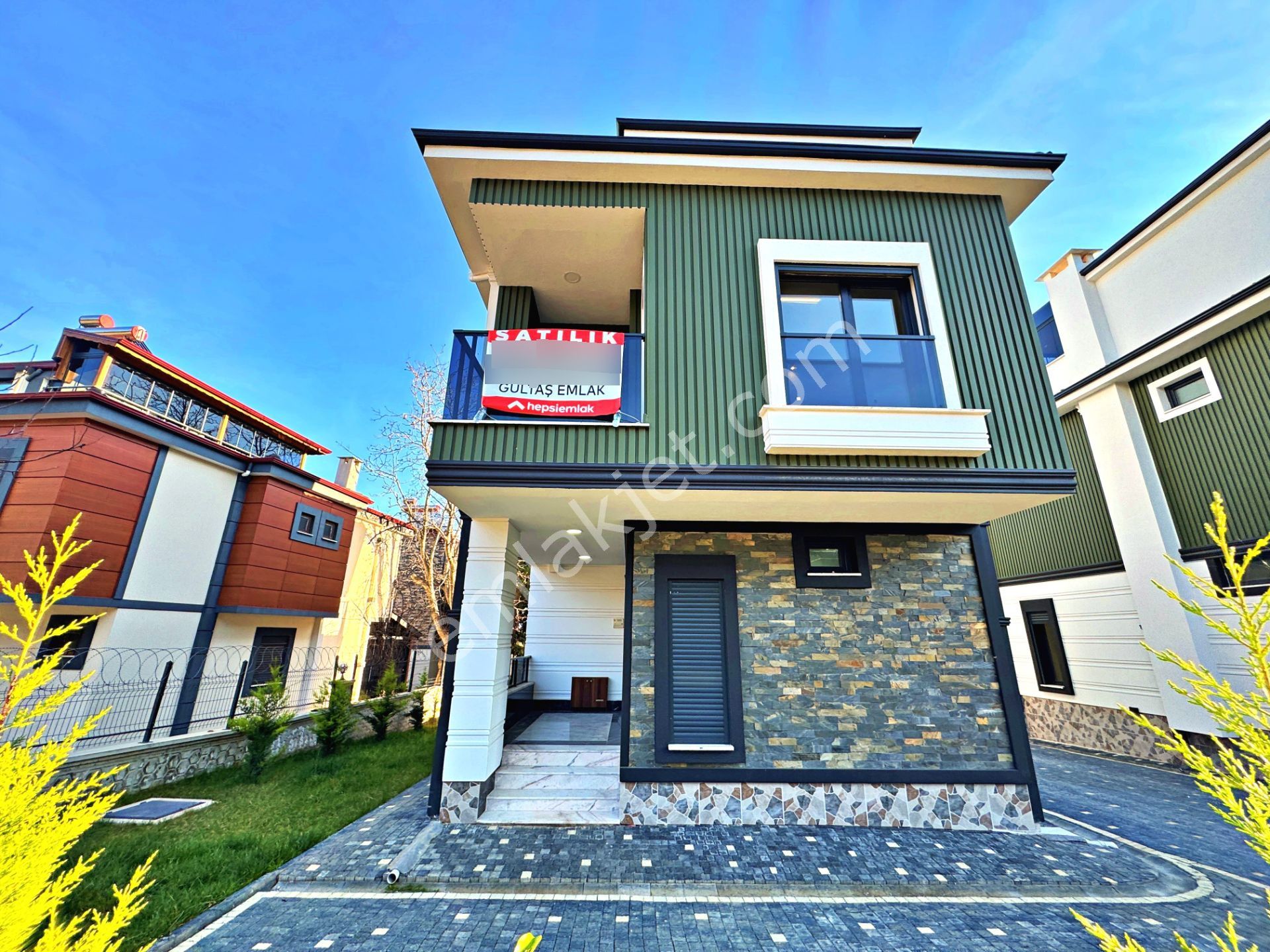 🌀gültaş Emlaktan Gürede Full Kazdağı Manzaralı Şömineli 4+1 Şahane Villa