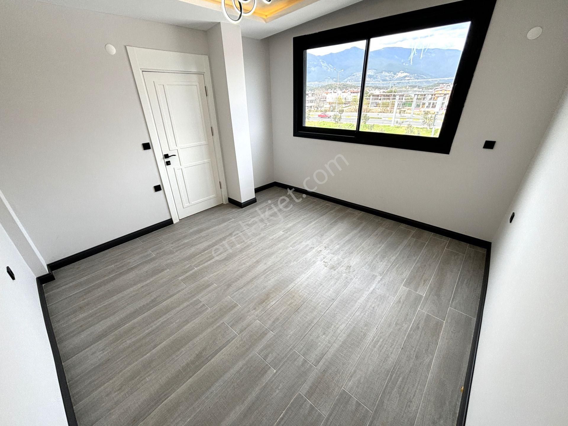 🌀gültaş Emlaktan Akçayda Satılık Ultra Lüx Tasarımlı 4+1 Akıllı Ev Sistemli Villa - Görsel 25