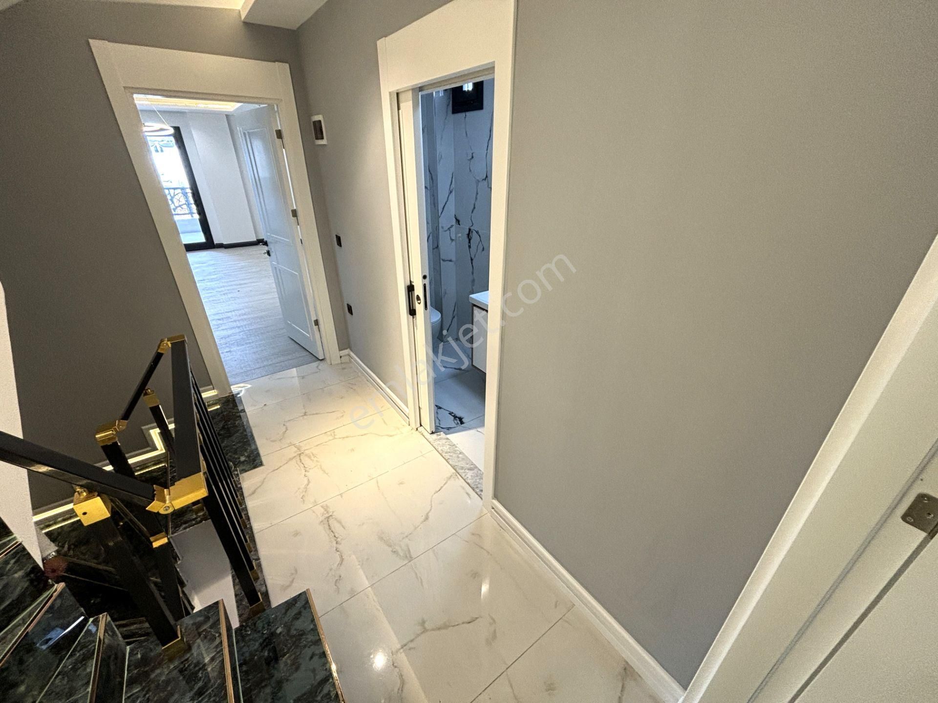 🌀gültaş Emlaktan Akçayda Satılık Ultra Lüx Tasarımlı 4+1 Akıllı Ev Sistemli Villa - Görsel 12