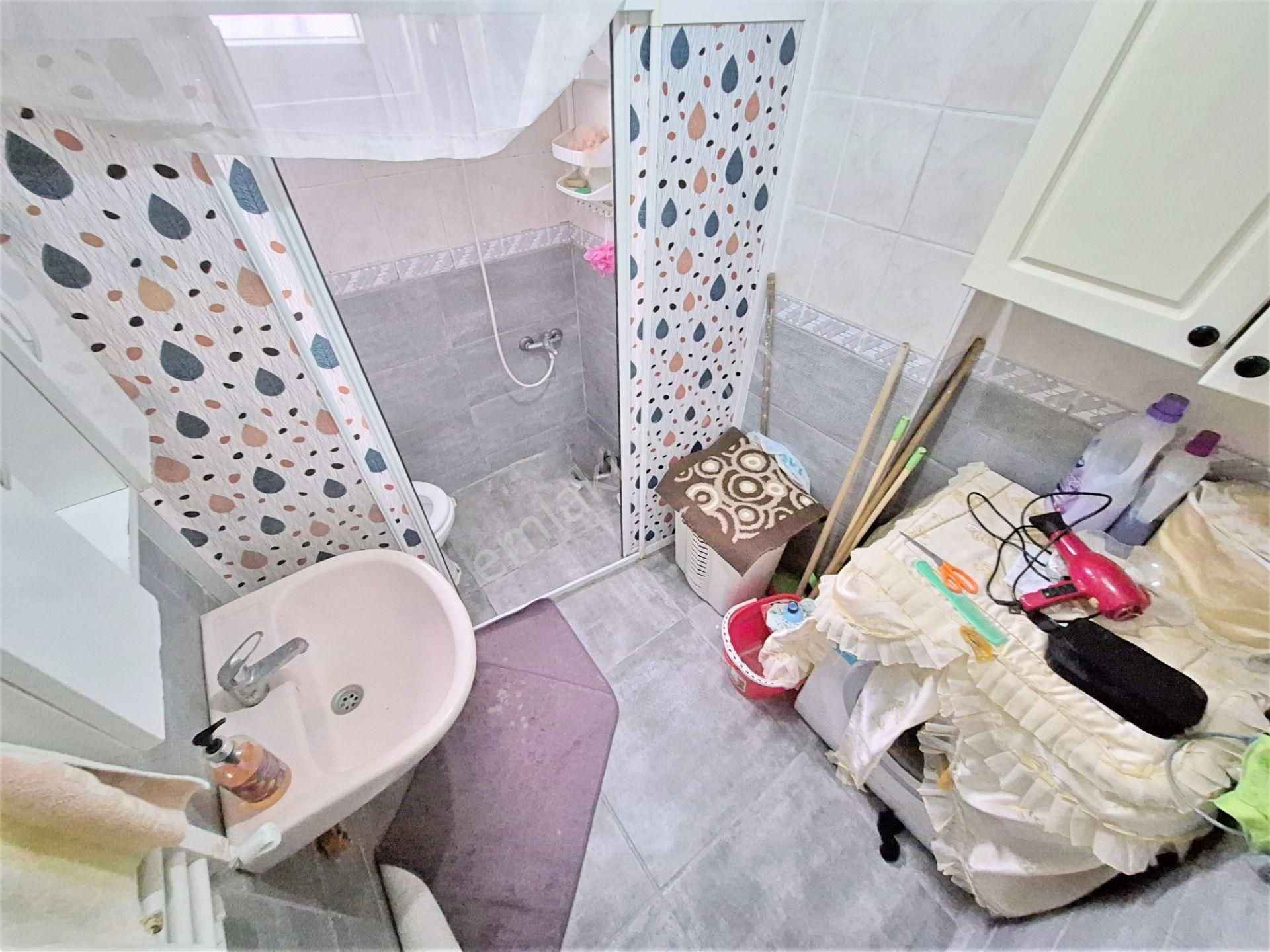 🌀gültaş Emlaktan Edremitte Satılık 2+1 Ön Cephe Ara Kat Daire - Görsel 15