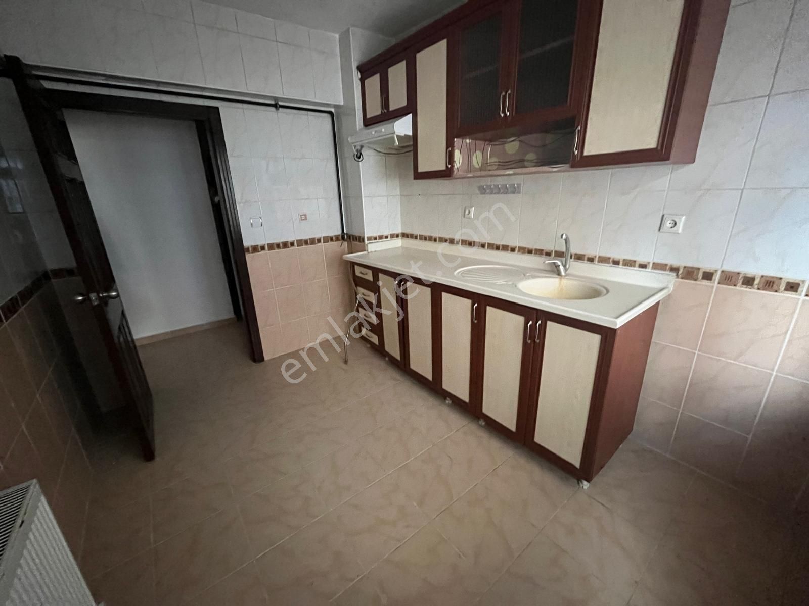 Adres Gayrimenkul'den Ara Kat Ulaşım,çarşı Yakını Bağımsız 2+1 - Görsel 23
