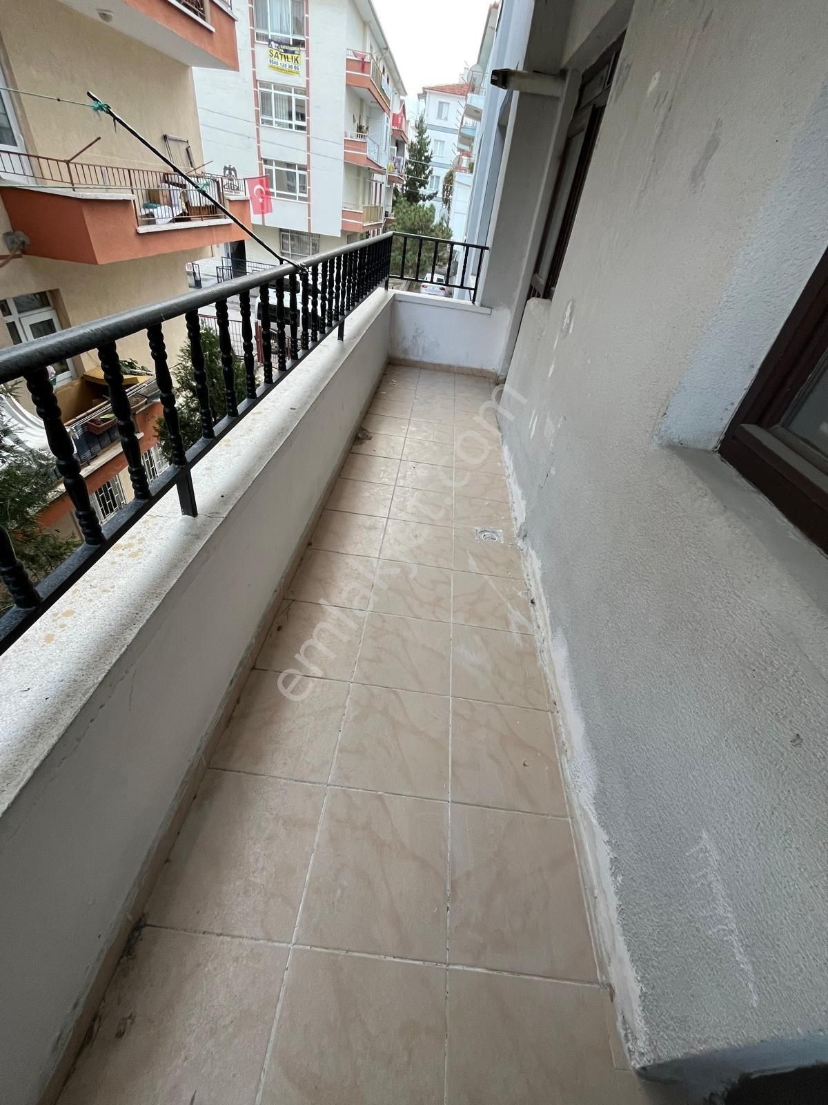 Adres Gayrimenkul'den Ara Kat Ulaşım,çarşı Yakını Bağımsız 2+1 - Görsel 6