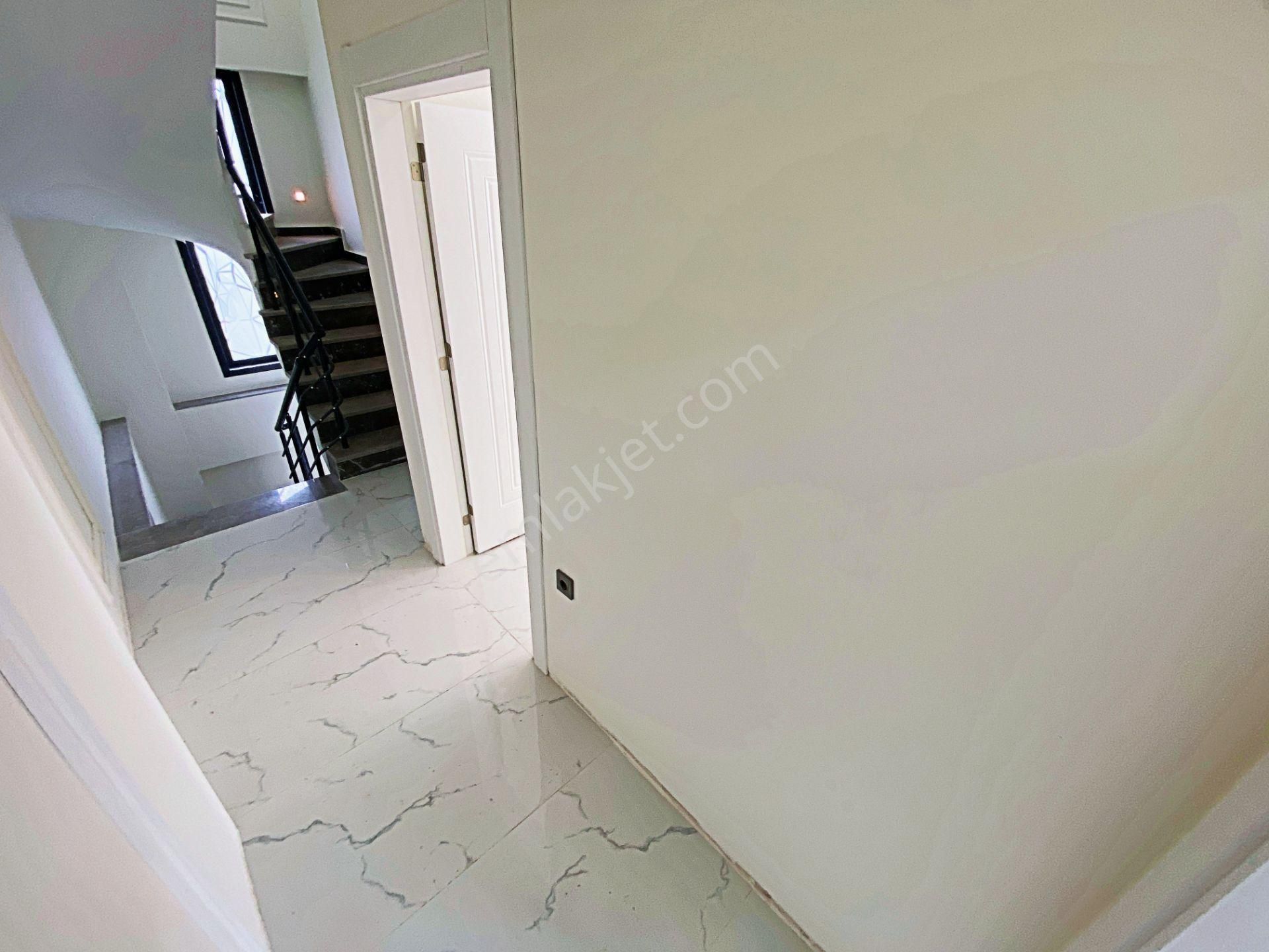 🌀gültaş Emlaktan Gürede Satılık 4+1 Ebeveyn Banyolu Geniş Bahçeli Verandalı Villa - Görsel 28