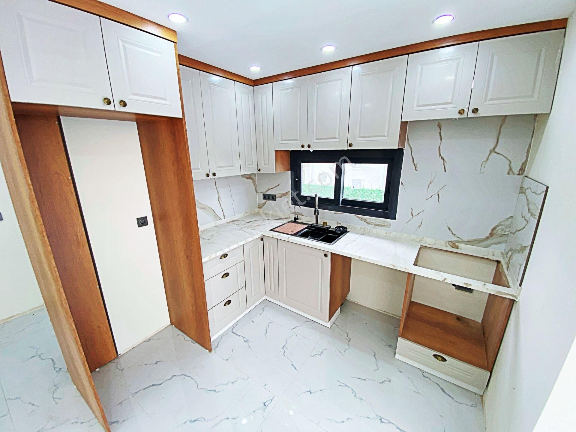 🌀gültaş Emlaktan Gürede Satılık 4+1 Ebeveyn Banyolu Geniş Bahçeli Verandalı Villa - Görsel 4