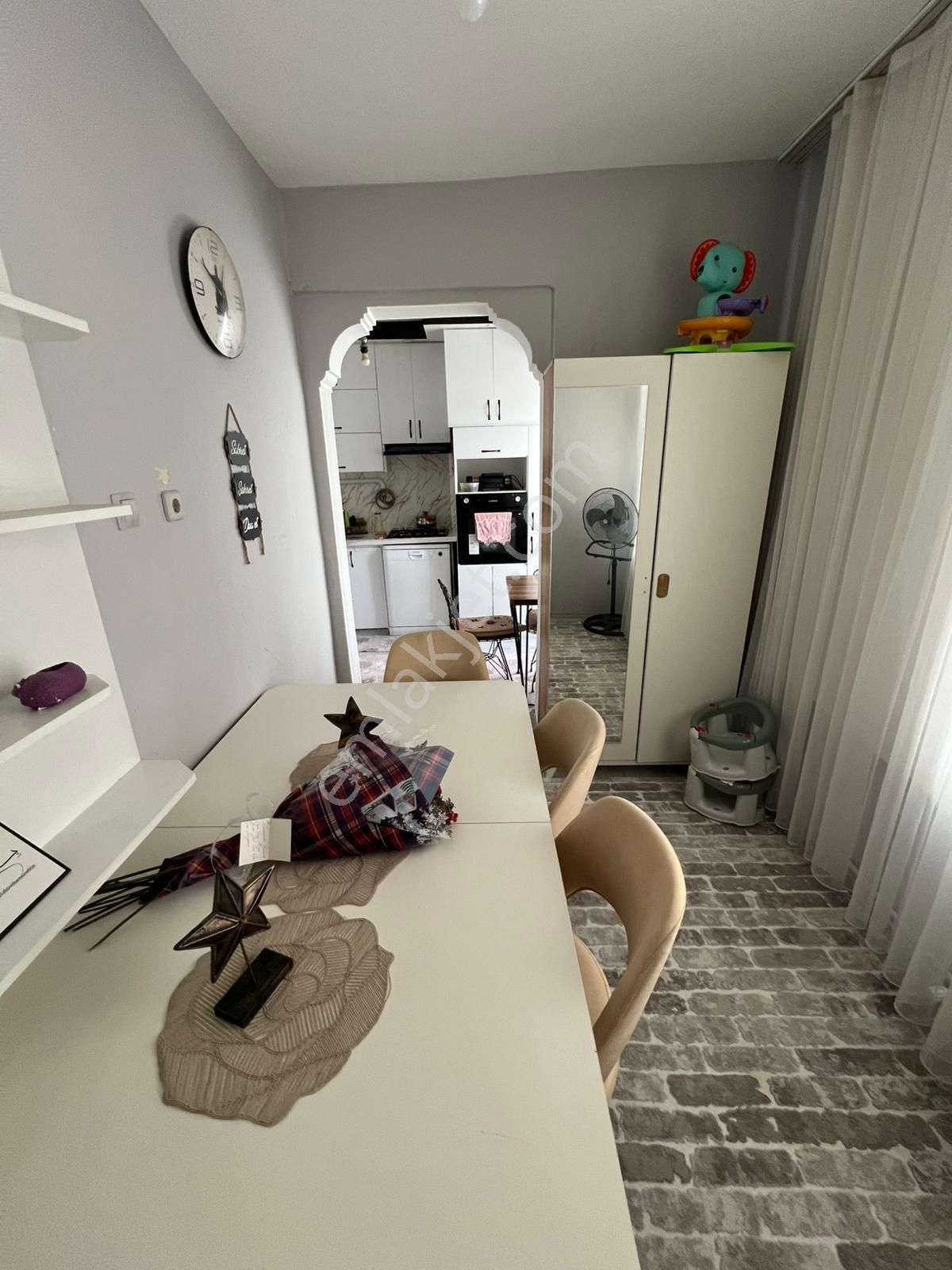 Bergama Gaziosmanpaşa'da Cadde Üzerinde Satılık 3+1 Daire - Görsel 31