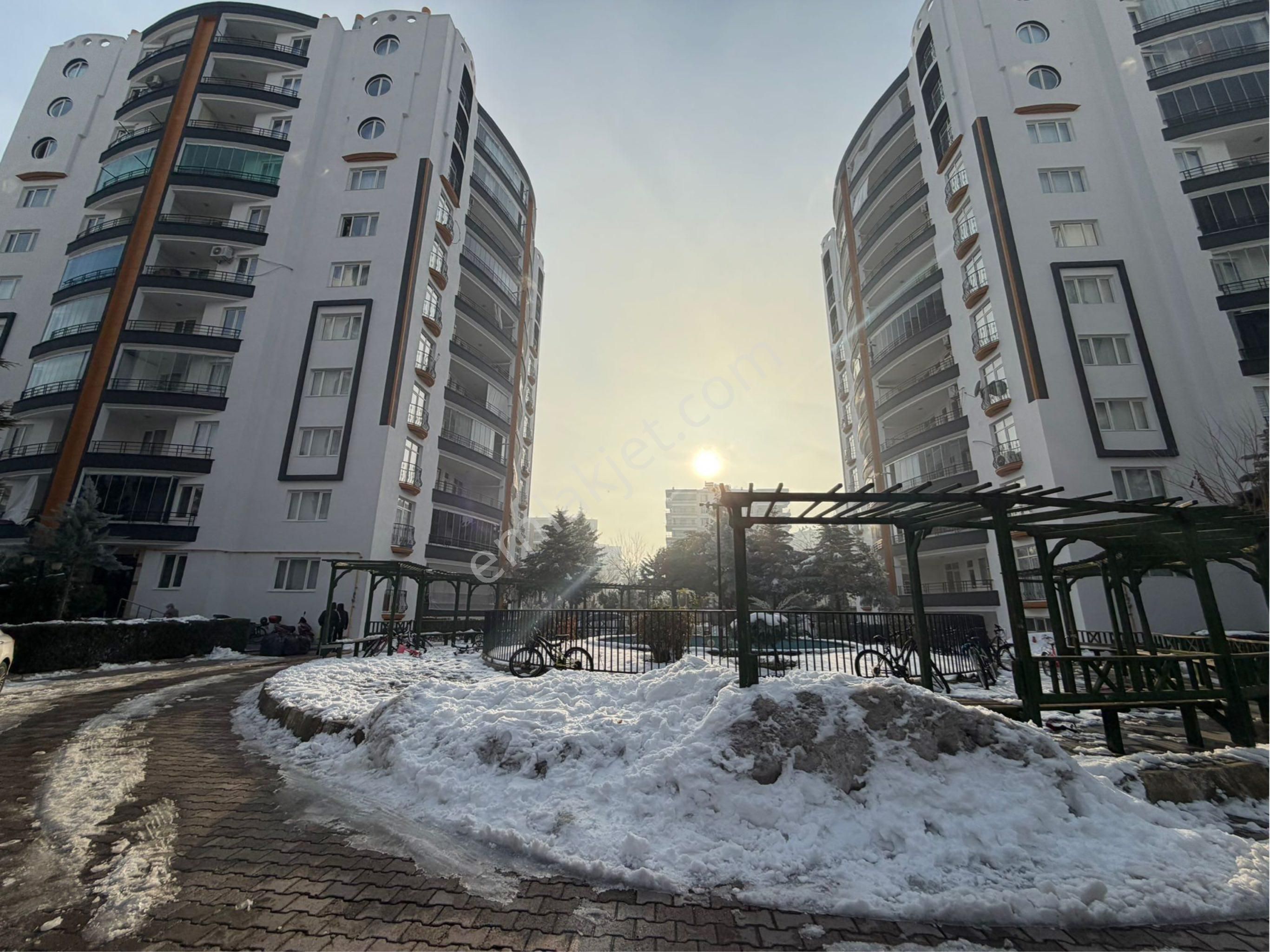 Forum Awm Arkası 3+1 Acil Satılık Daire! - Görsel 17