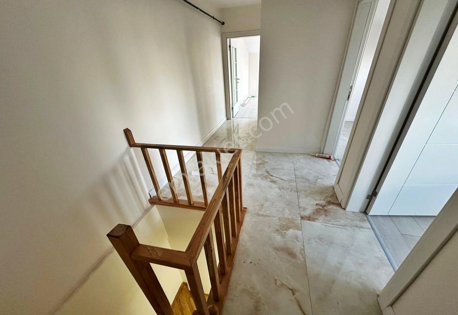 Weal World' Den Bahçelievler E5, Metrobüs Yakını, K.otoparklı, Sıfır Dubleks ... - Görsel 12