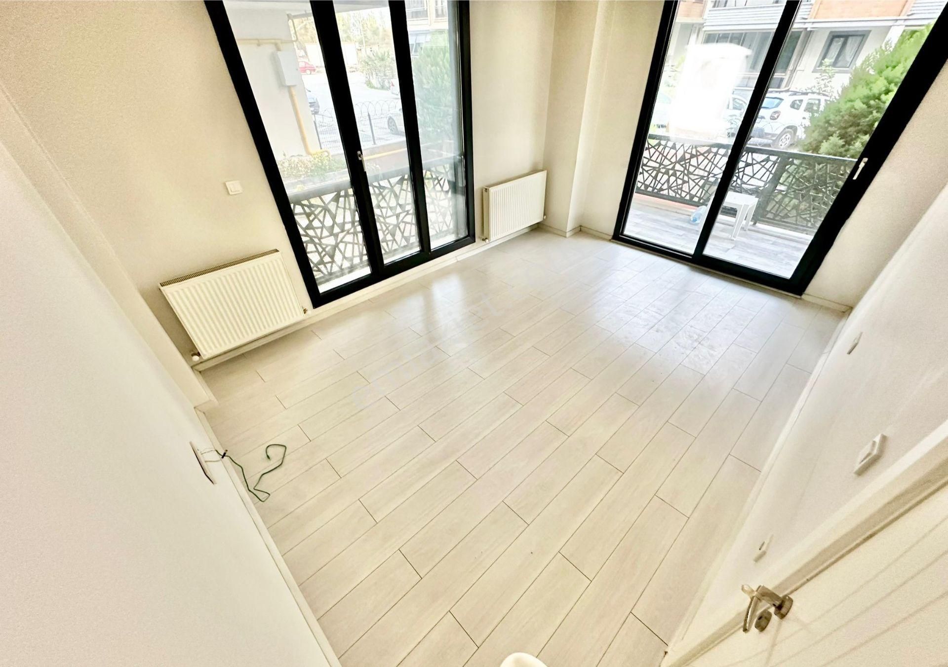 ꧁ay Emlaktan꧂akçay 'da Ayrı Mutfak Yüzme Havuzlu Kapalı Otoparklı Satılık 2+1 Lüx Daire - Görsel 19
