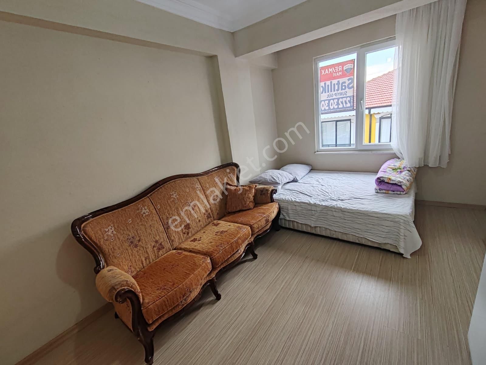 Re/max Mavi'den Balkondan Deniz Gören Geniş, Kullanışlı 2+1daire - Görsel 14