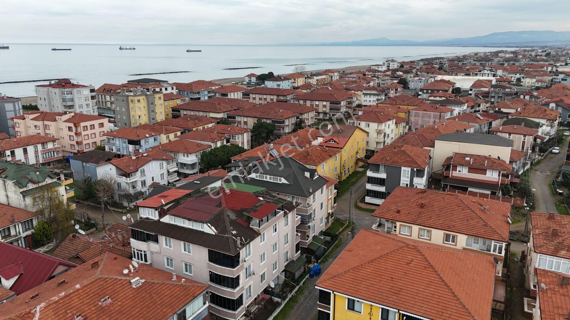 Re/max Mavi'den Balkondan Deniz Gören Geniş, Kullanışlı 2+1daire - Görsel 7