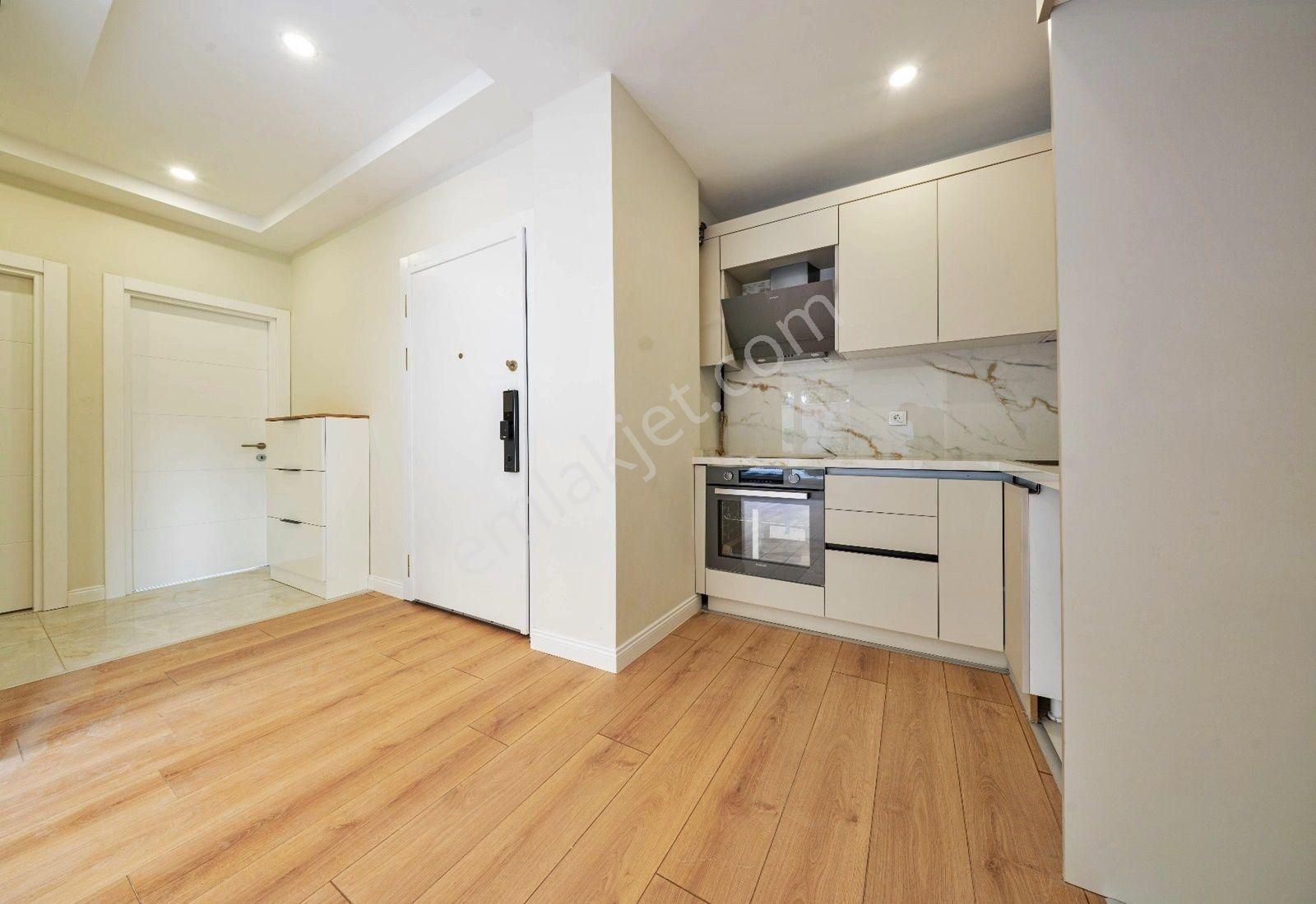 Weal World' Den Bakırköy Meydan Yakını, K.otoparklı, Bahçe Kullanımlı, Sıfır Lüks Daire ... - Görsel 10